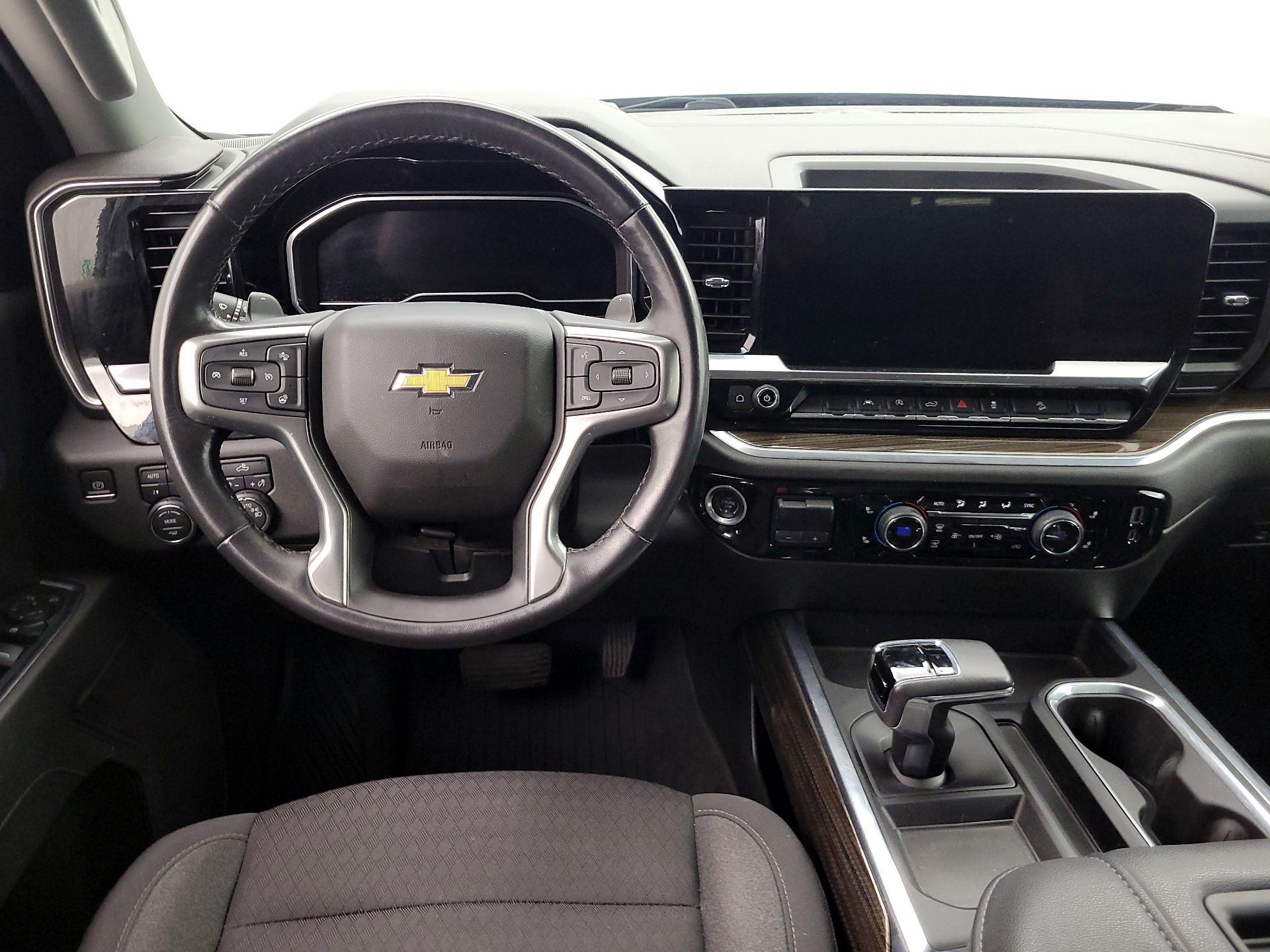 Thumbnail: 2022 Chevrolet Silverado 1500 - 10
