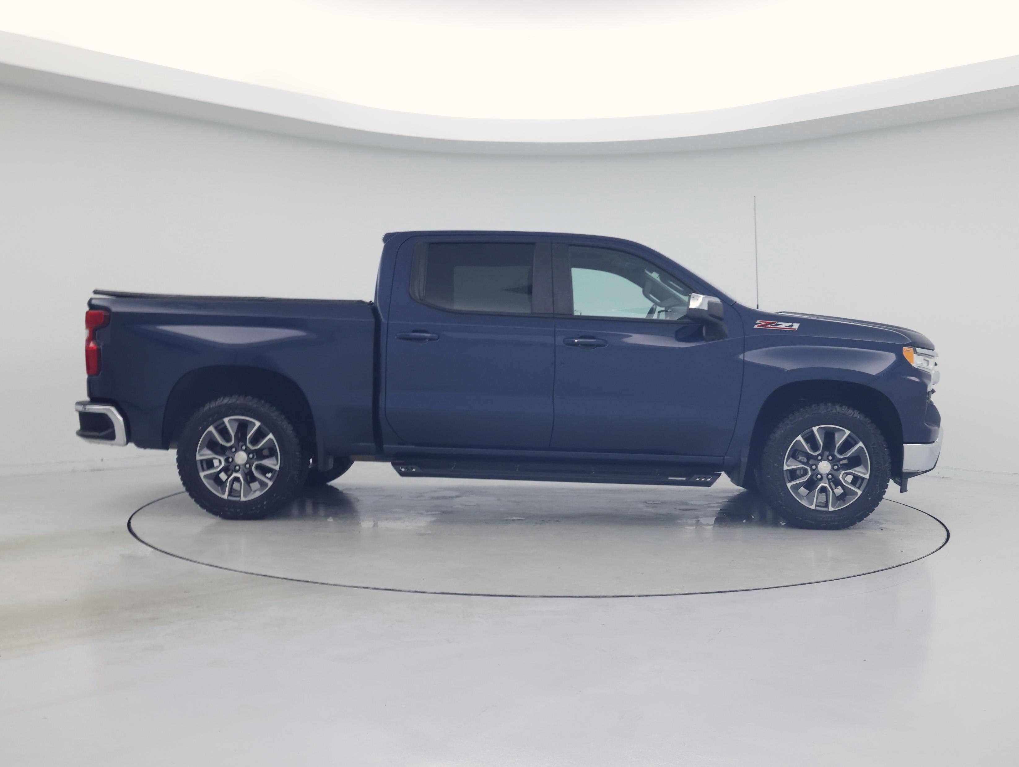 Thumbnail: 2022 Chevrolet Silverado 1500 - 7