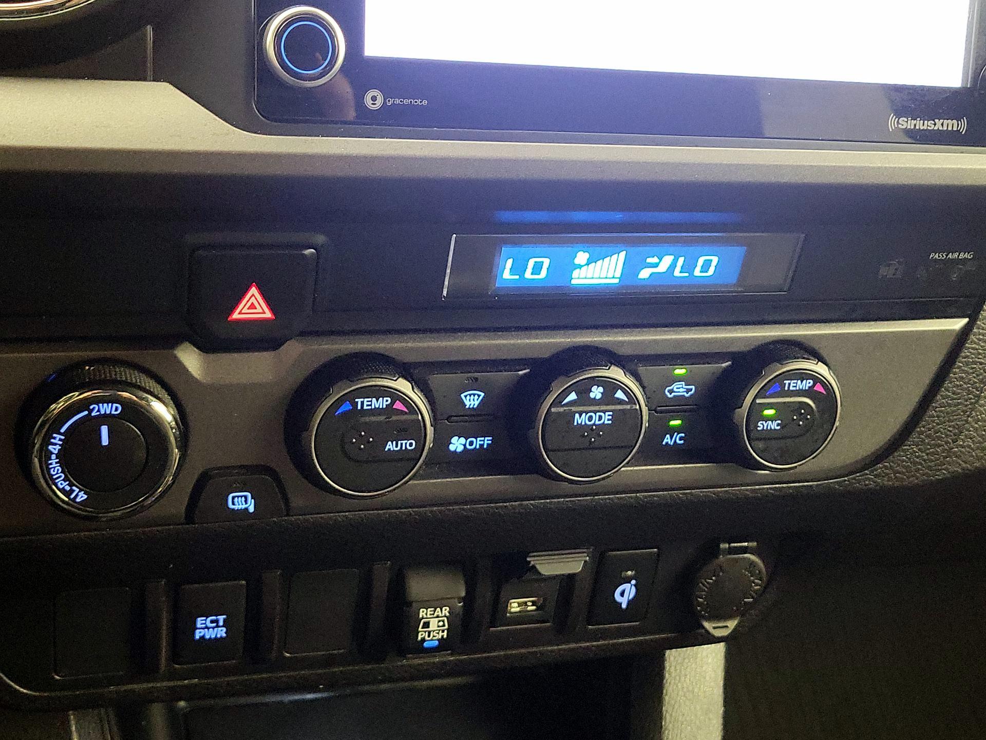 Thumbnail: 2021 Toyota Tacoma - 16