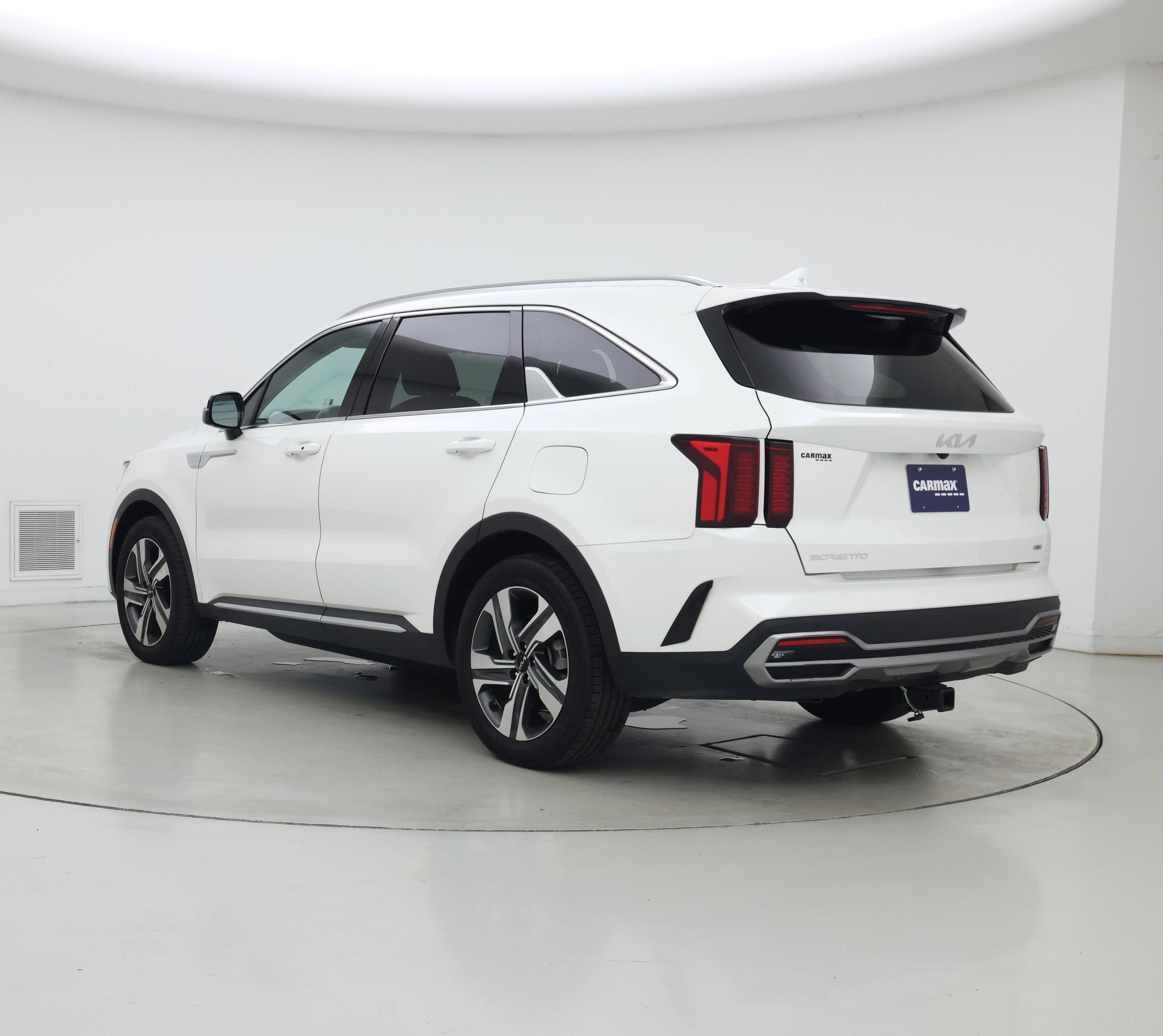 Thumbnail: 2023 Kia Sorento - 2