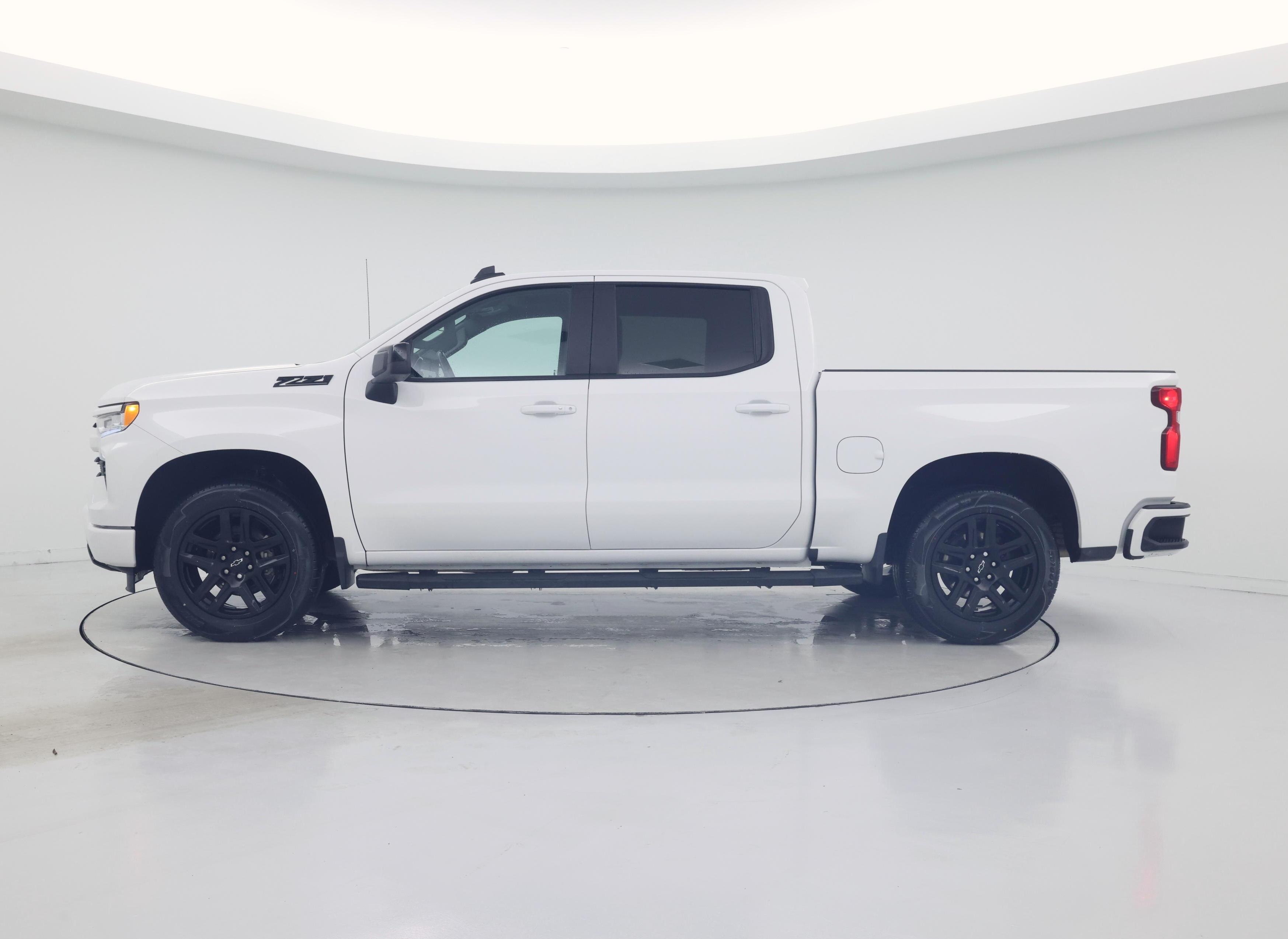 Thumbnail: 2024 Chevrolet Silverado 1500 - 3