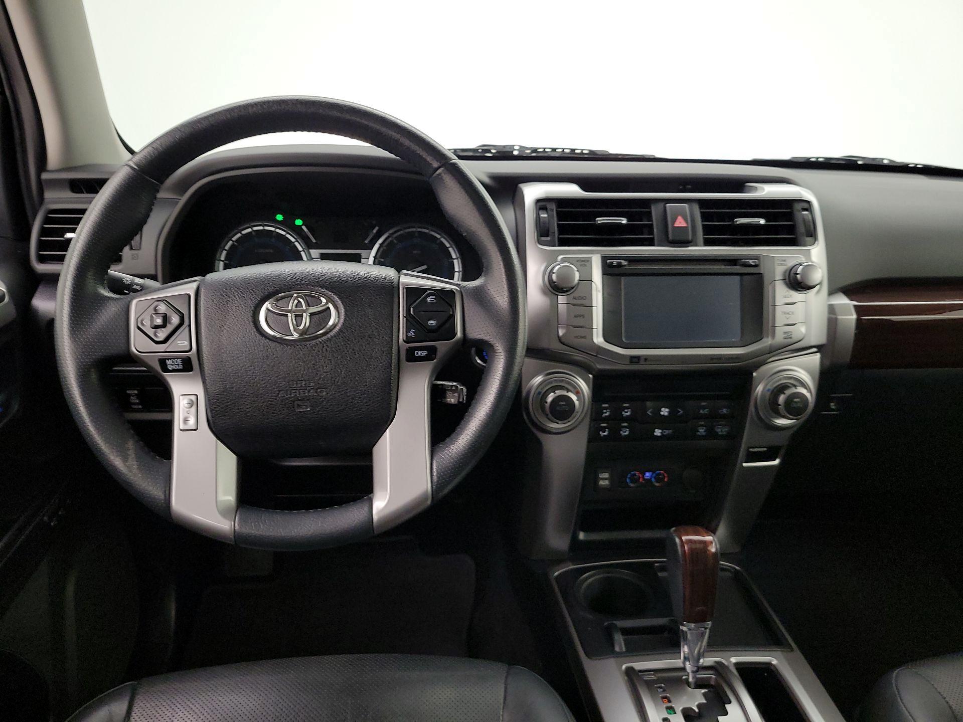 Thumbnail: 2017 Toyota 4Runner - 10