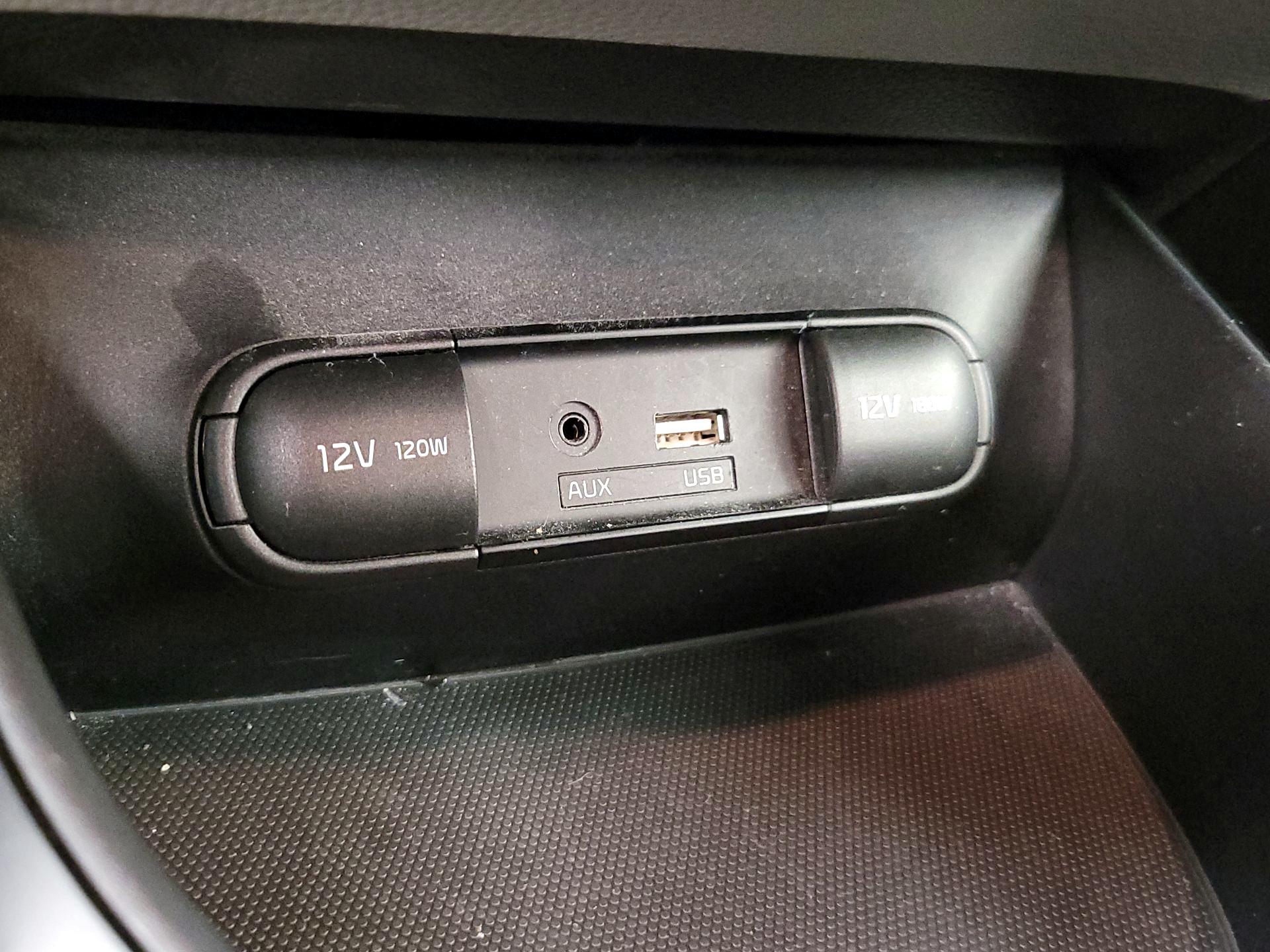 Thumbnail: 2019 Kia Soul - 18