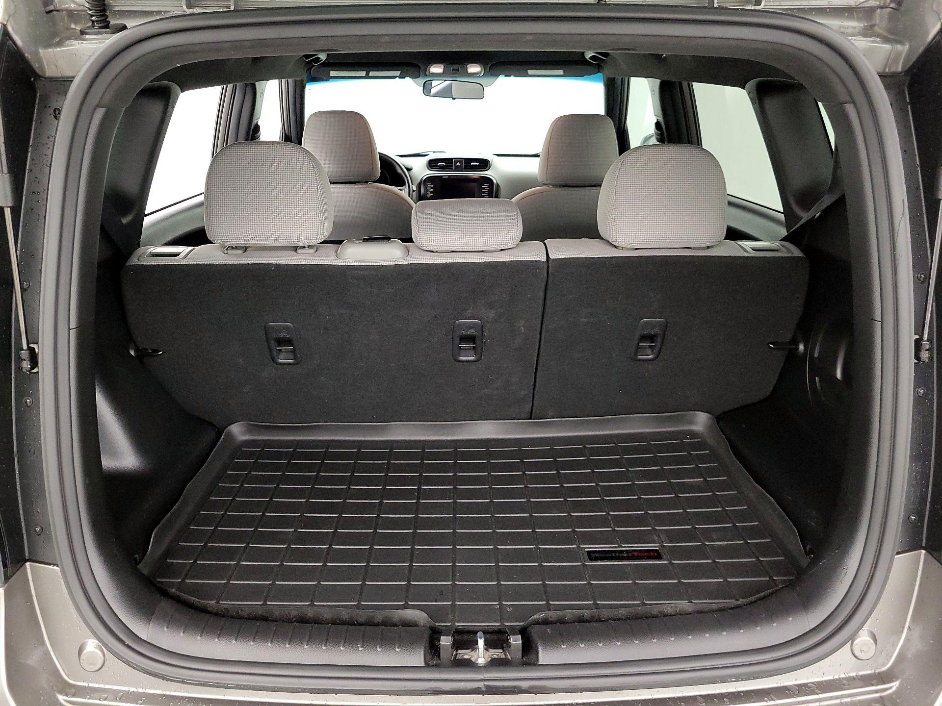 Thumbnail: 2019 Kia Soul - 20