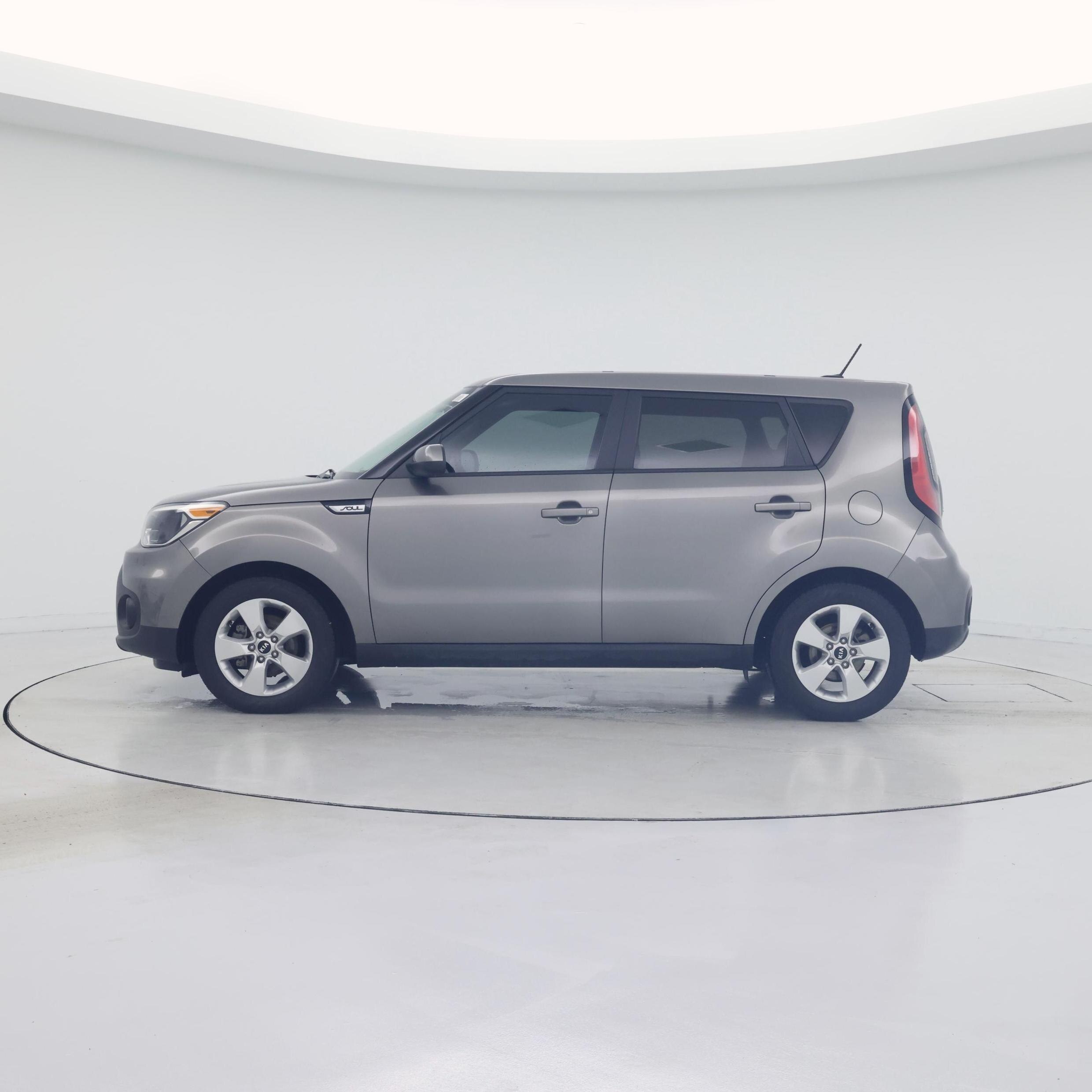 Thumbnail: 2019 Kia Soul - 3
