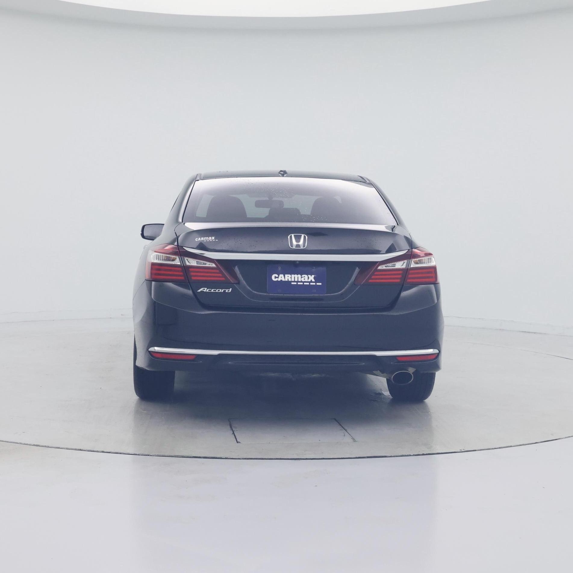 Thumbnail: 2017 Honda Accord - 6