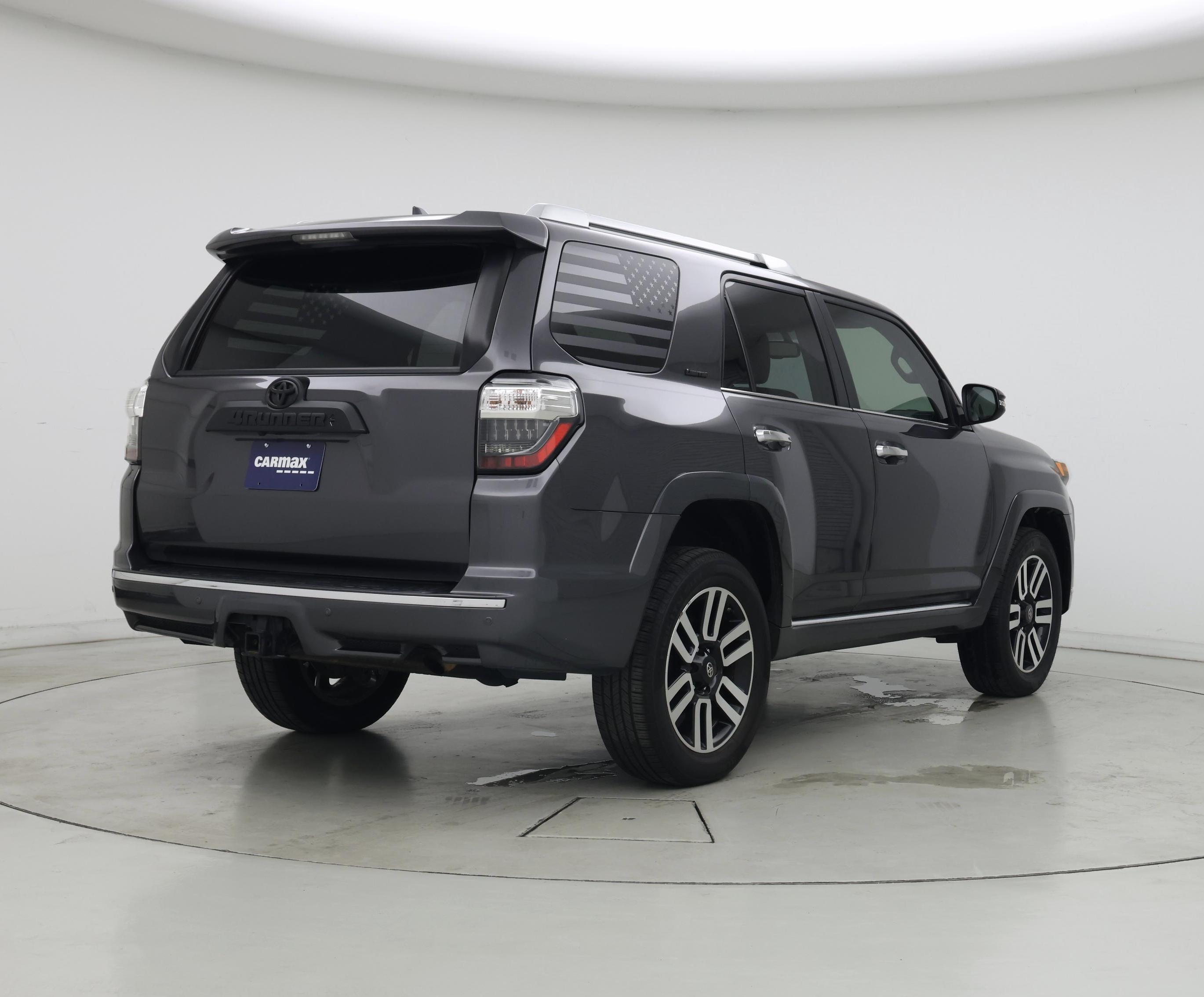 Thumbnail: 2018 Toyota 4Runner - 8