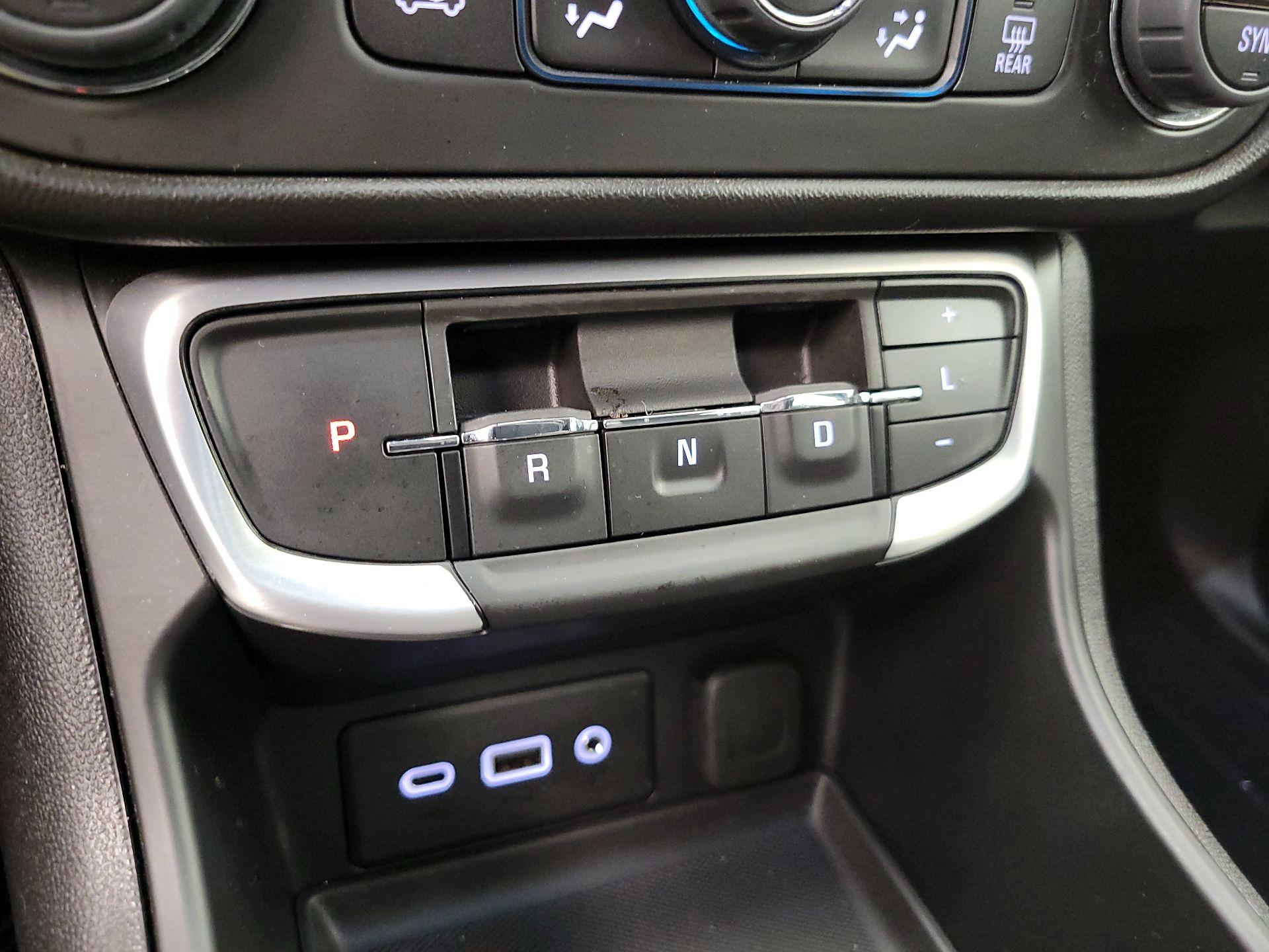 Thumbnail: 2022 GMC Terrain - 18