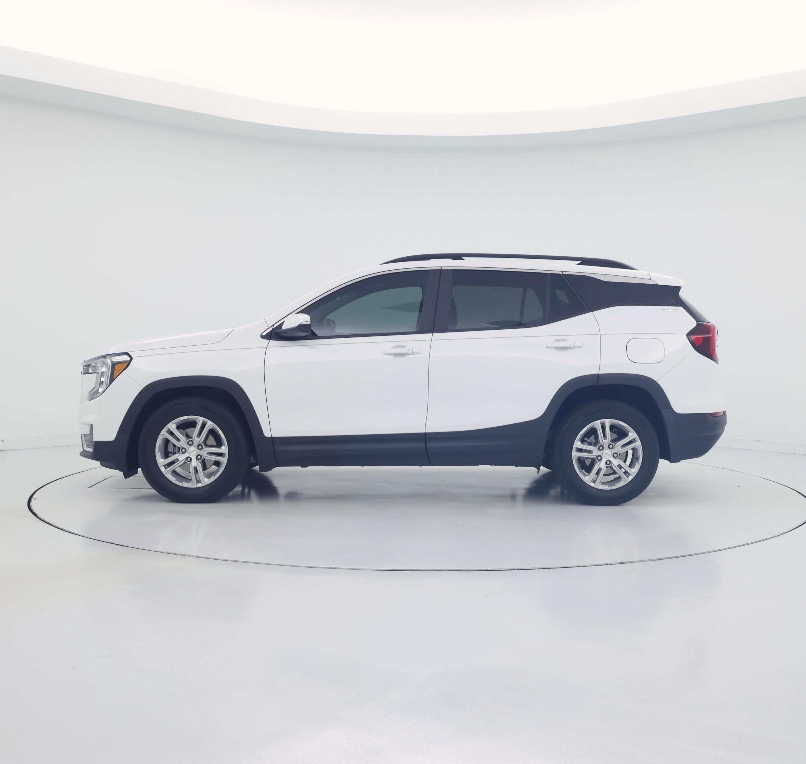 Thumbnail: 2022 GMC Terrain - 3
