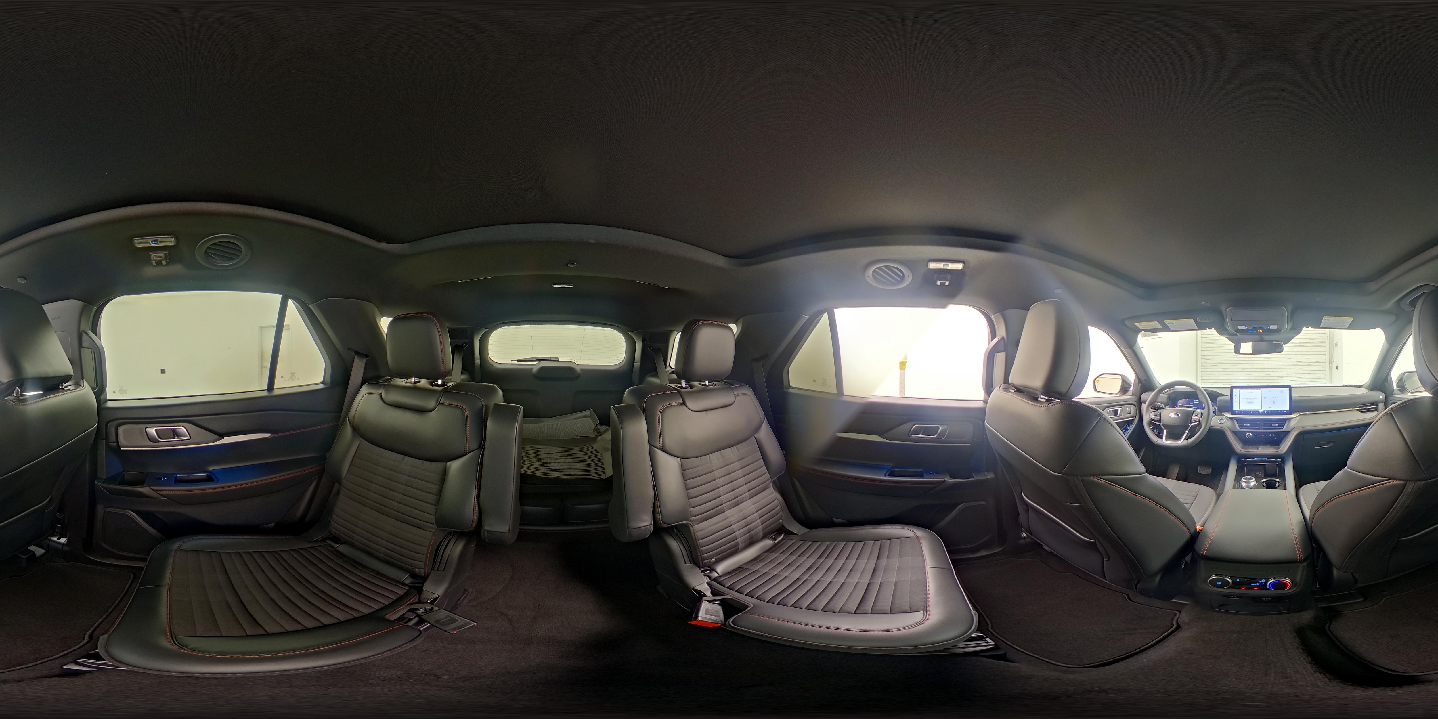 2025 Ford Explorer ST-LINE - Photo 29