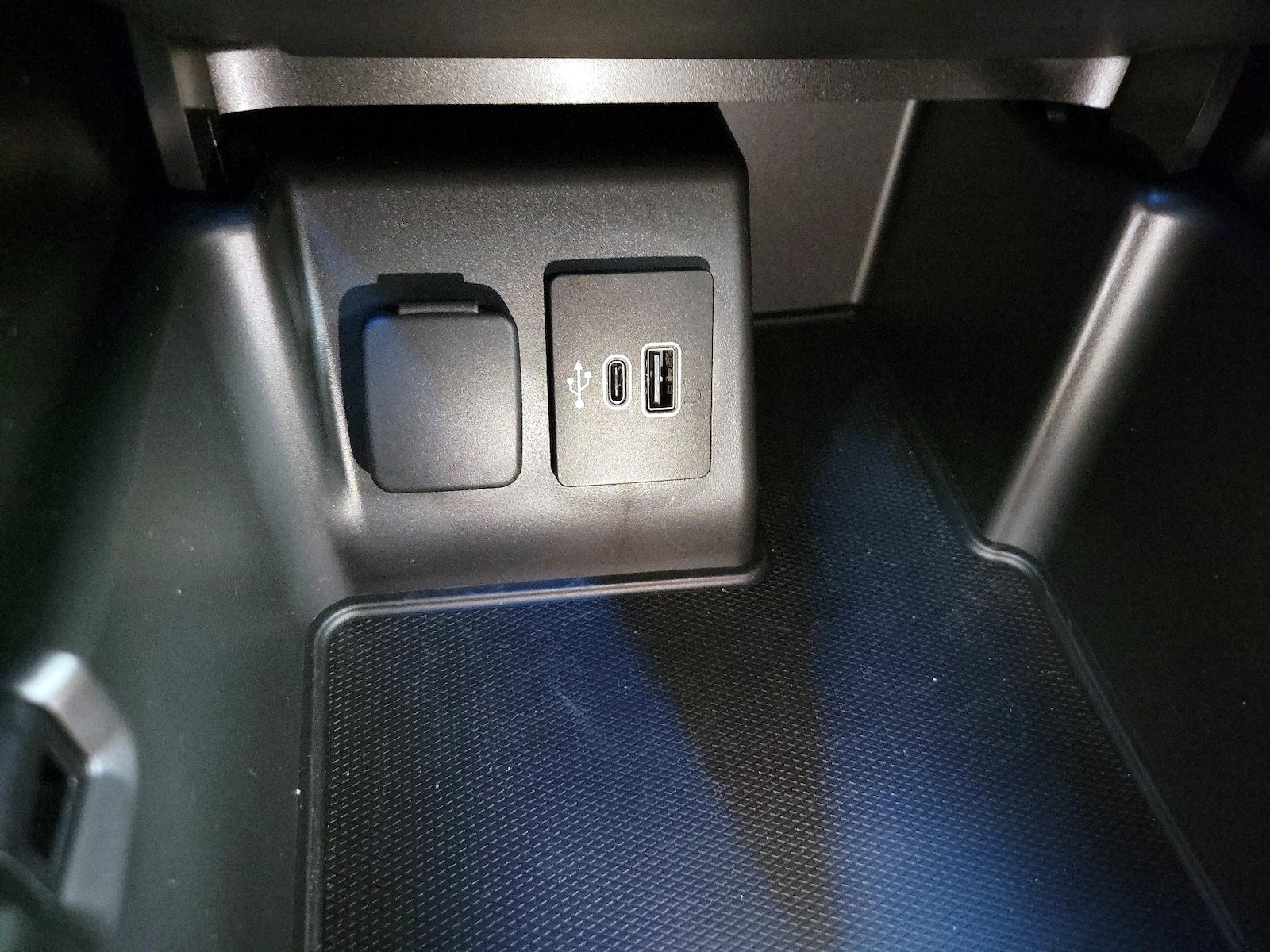 2025 Ford Explorer ST-LINE - Photo 20