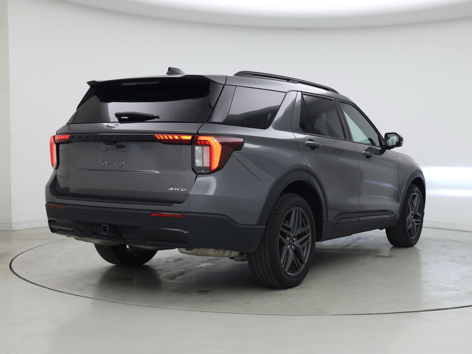 2025 Ford Explorer ST-LINE - Photo 9