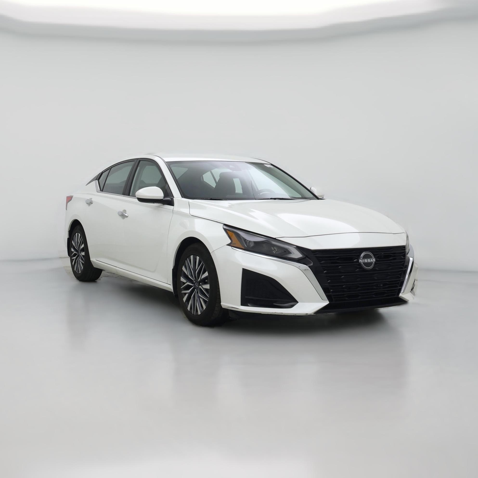 Thumbnail: 2023 Nissan Altima - 1