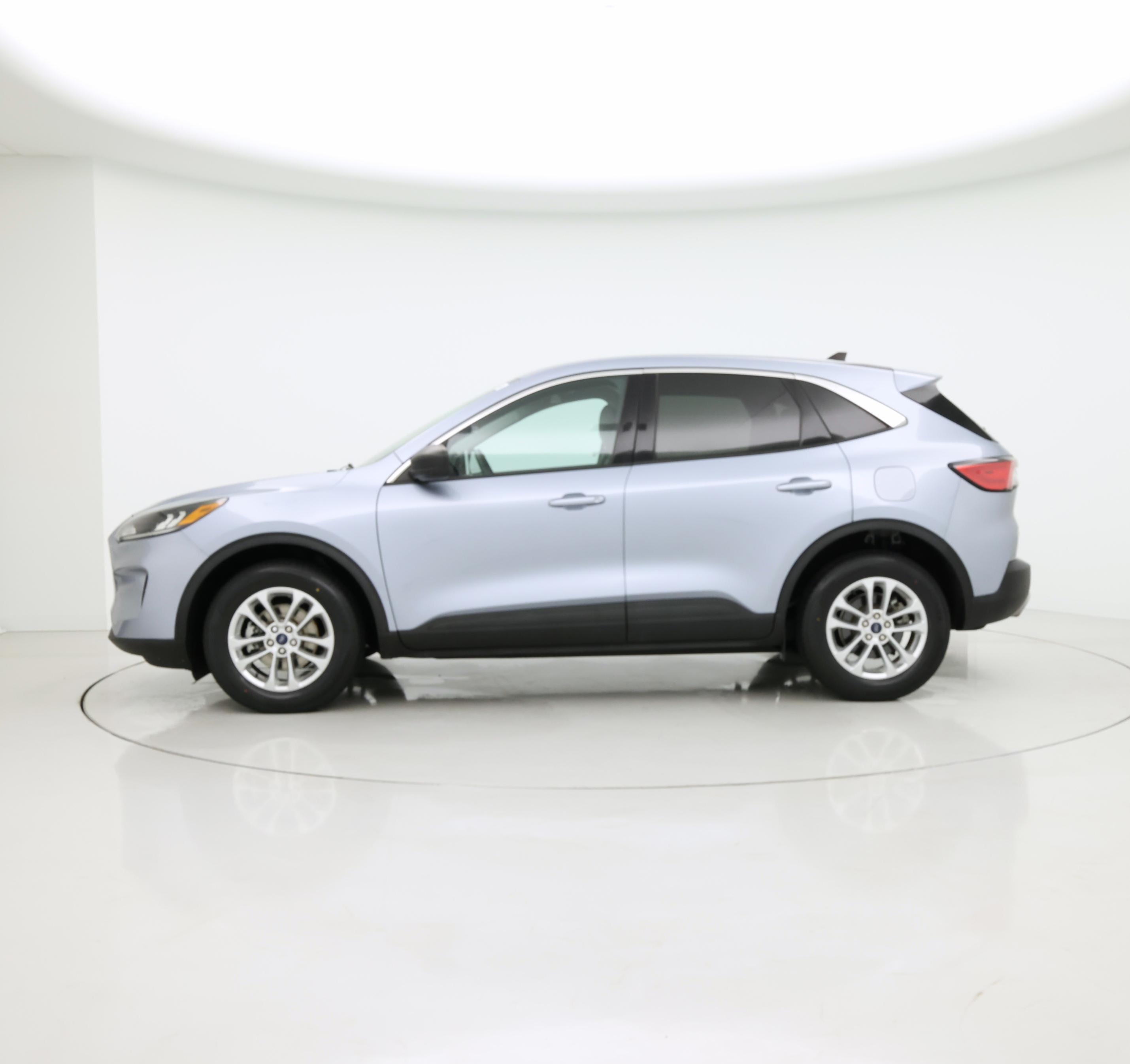 Thumbnail: 2022 Ford Escape - 3