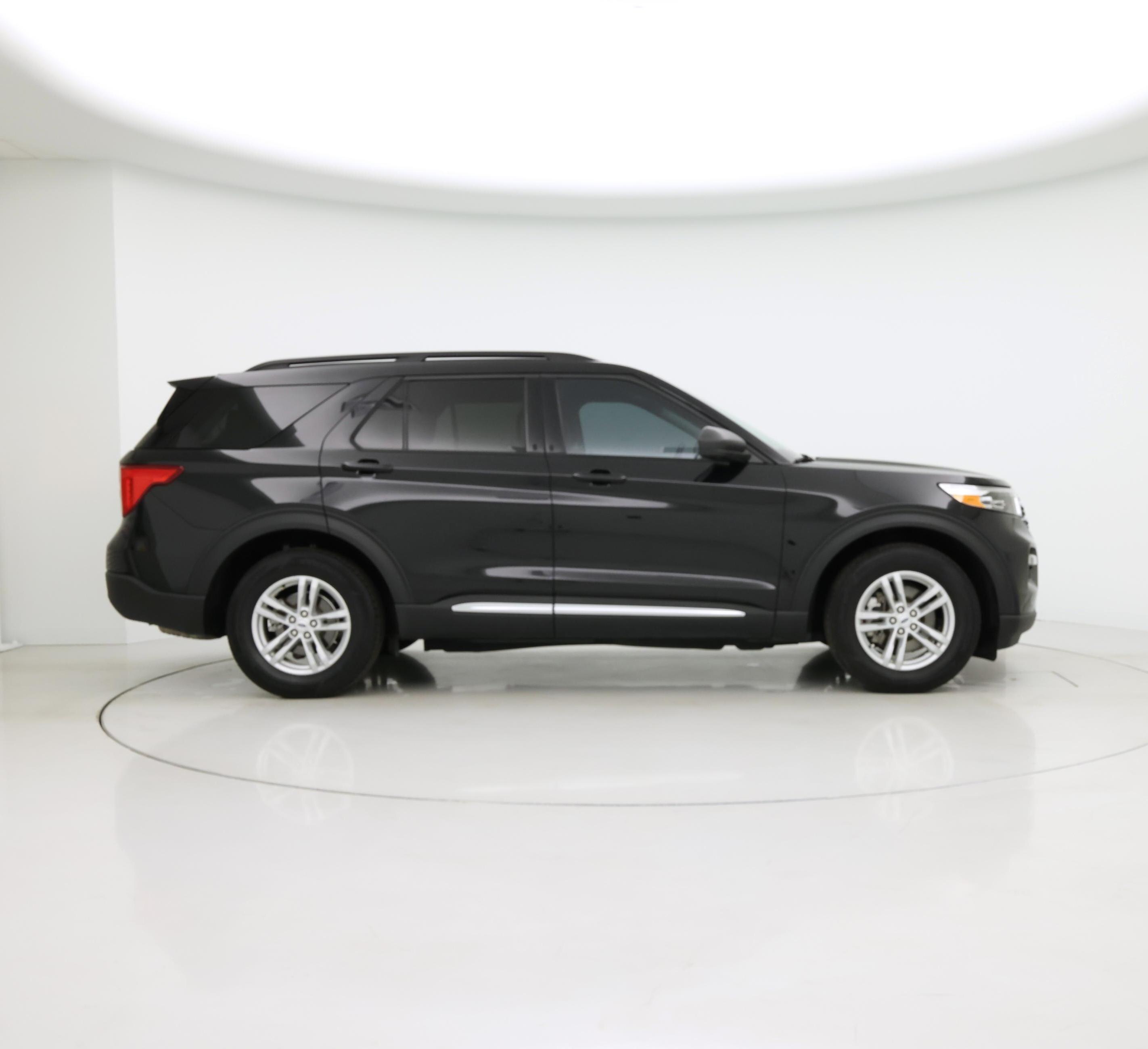 Thumbnail: 2024 Ford Explorer - 7