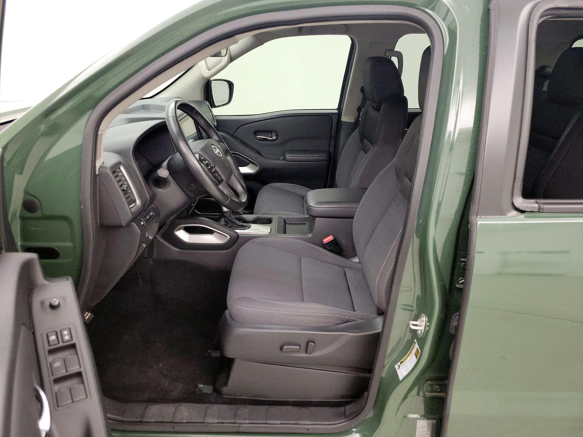 Thumbnail: 2024 Nissan Frontier - 11
