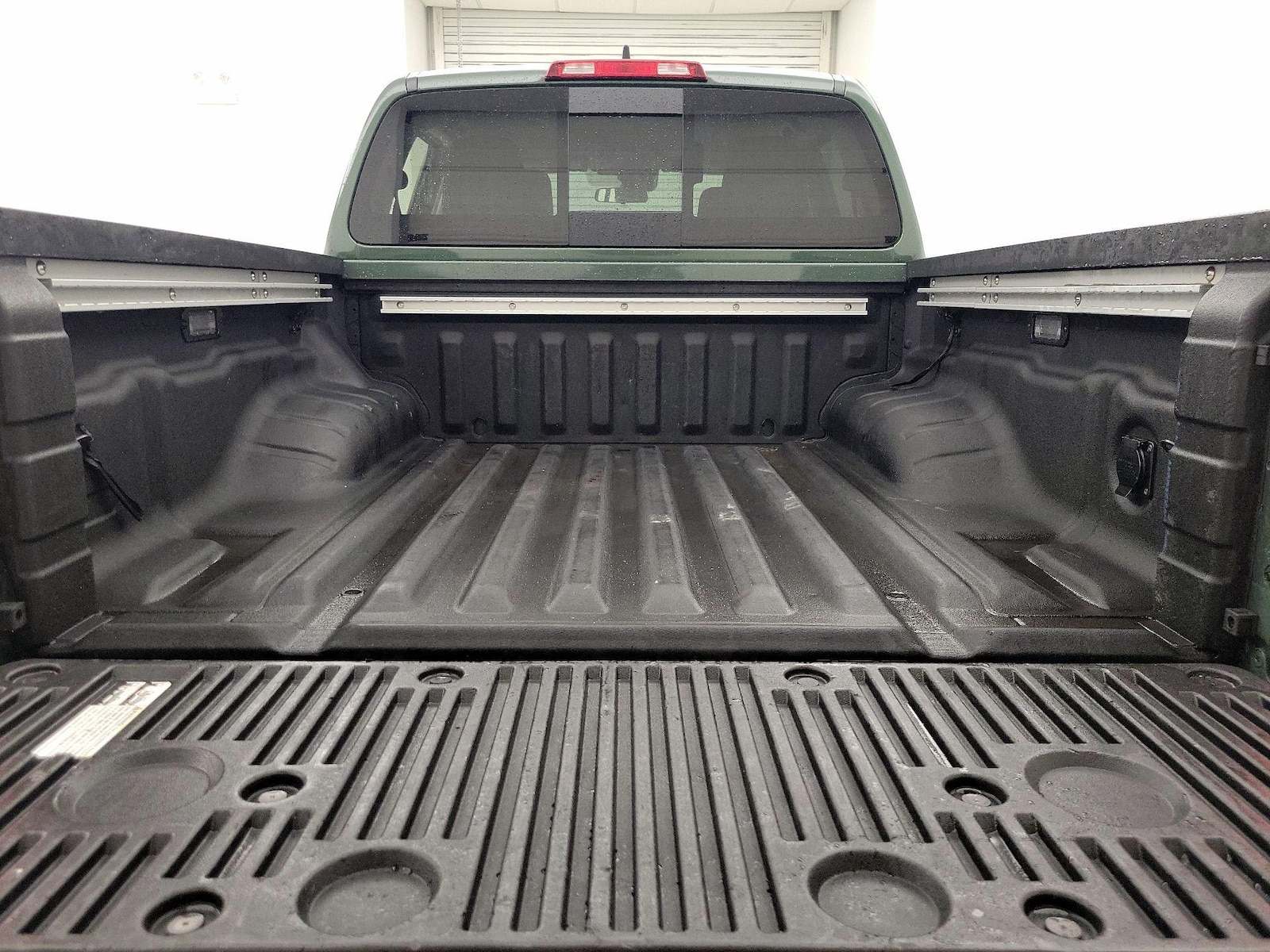 2024 Nissan Frontier SV - Photo 21