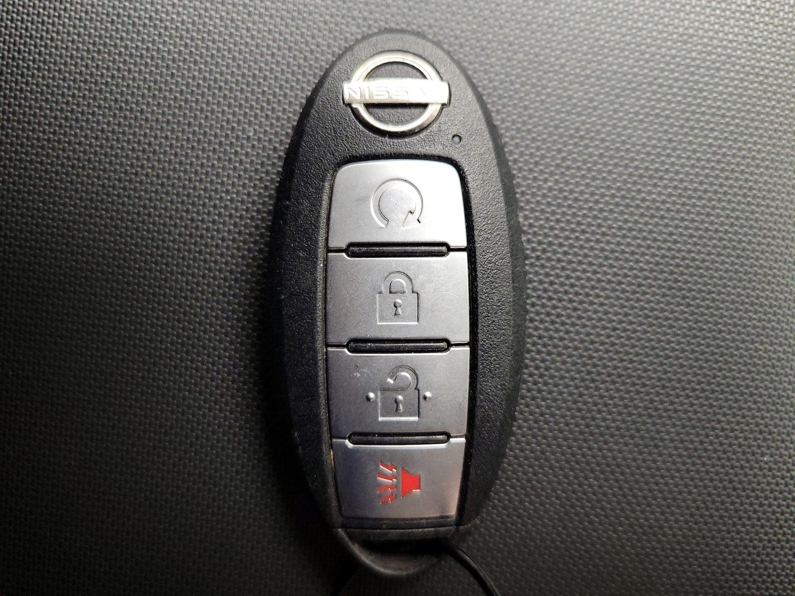 2024 Nissan Frontier SV - Photo 23