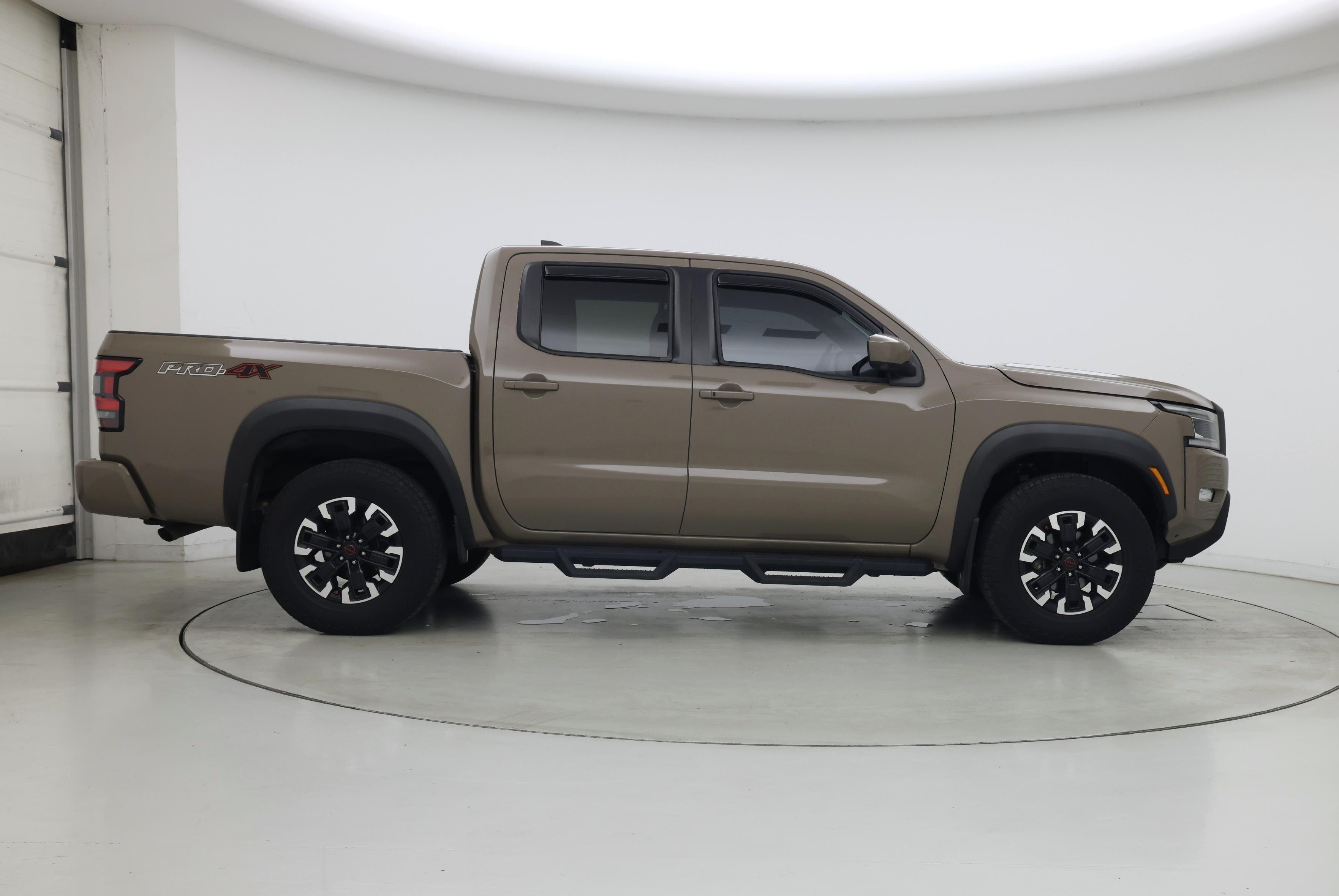 Thumbnail: 2023 Nissan Frontier - 7
