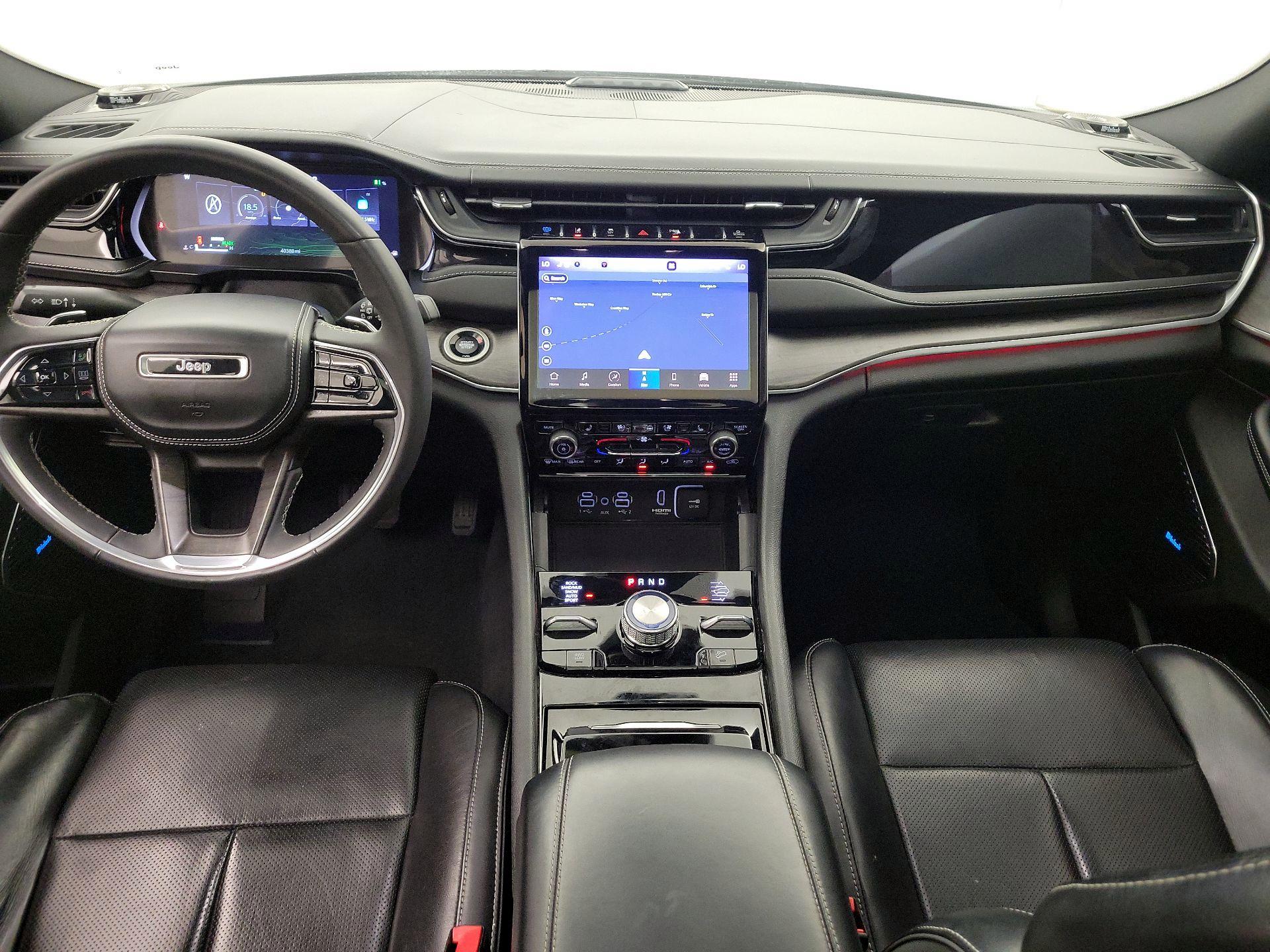 Thumbnail: 2022 Jeep Grand Cherokee - 9