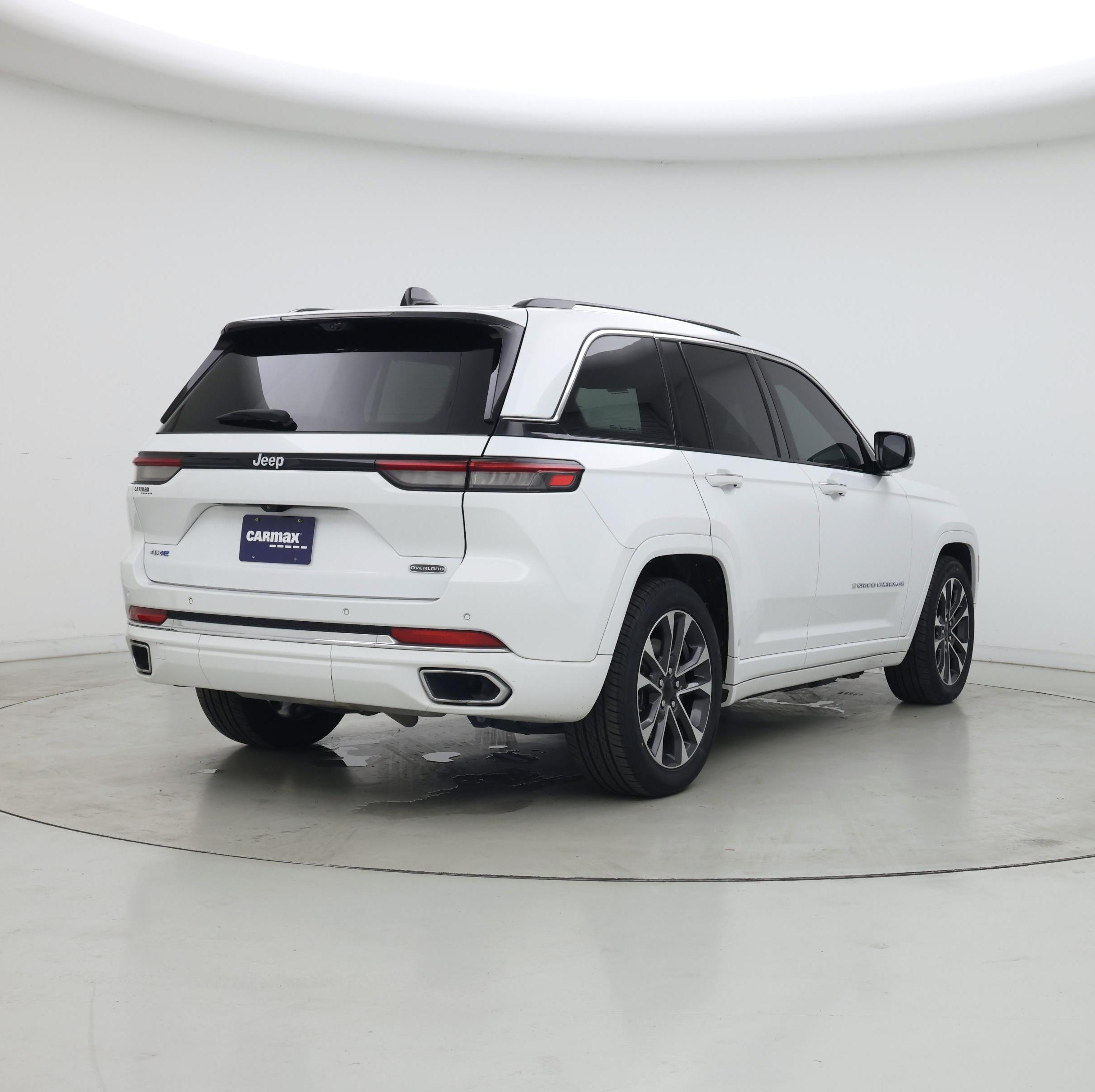 Thumbnail: 2022 Jeep Grand Cherokee - 8