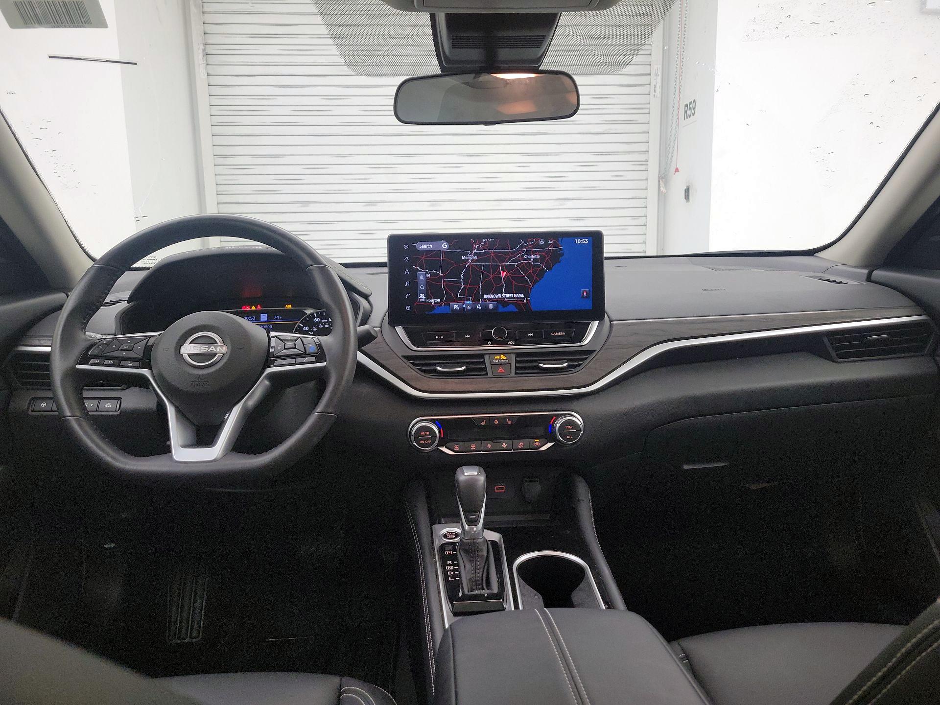 Thumbnail: 2025 Nissan Altima - 9