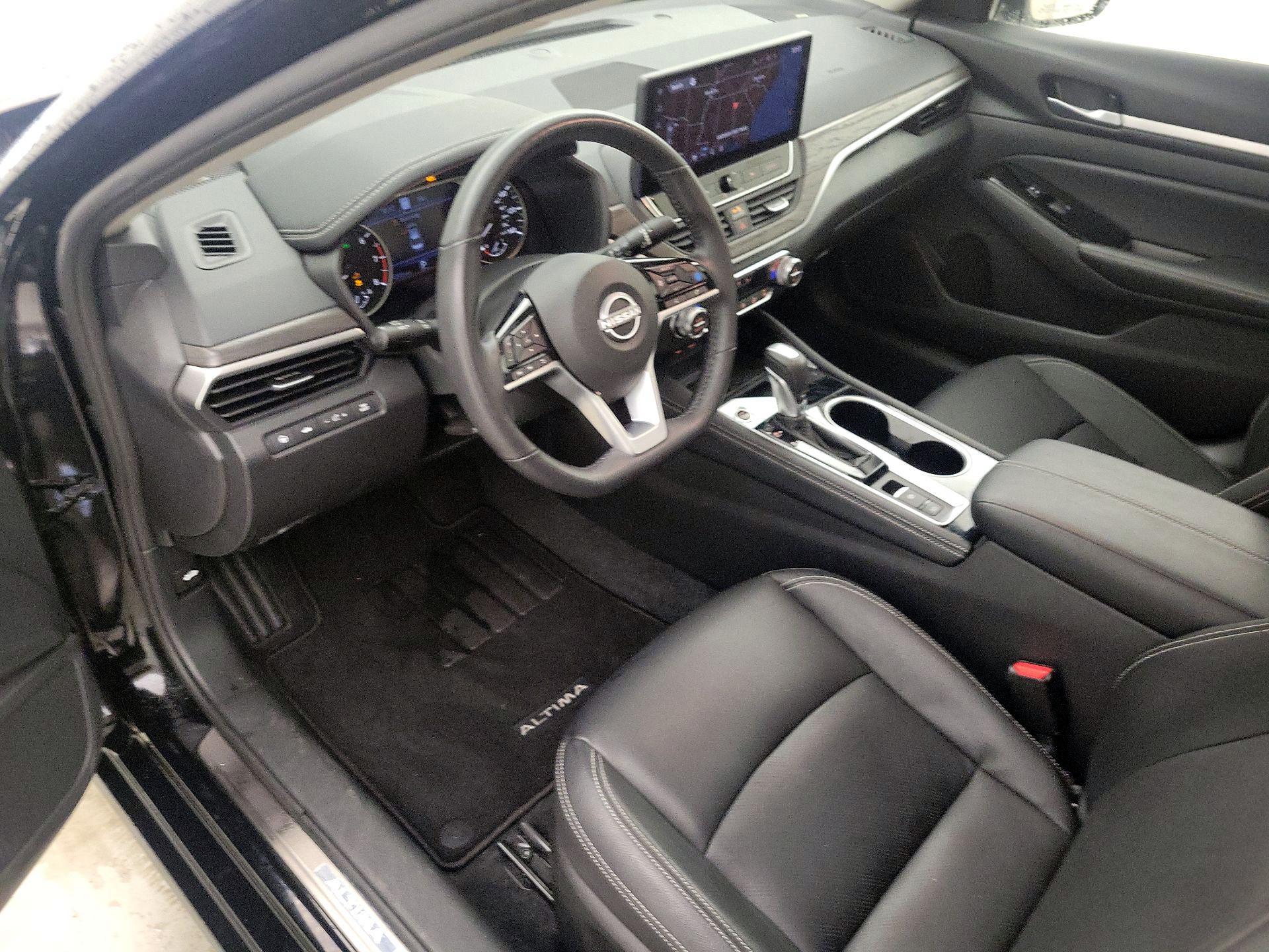 Thumbnail: 2025 Nissan Altima - 11