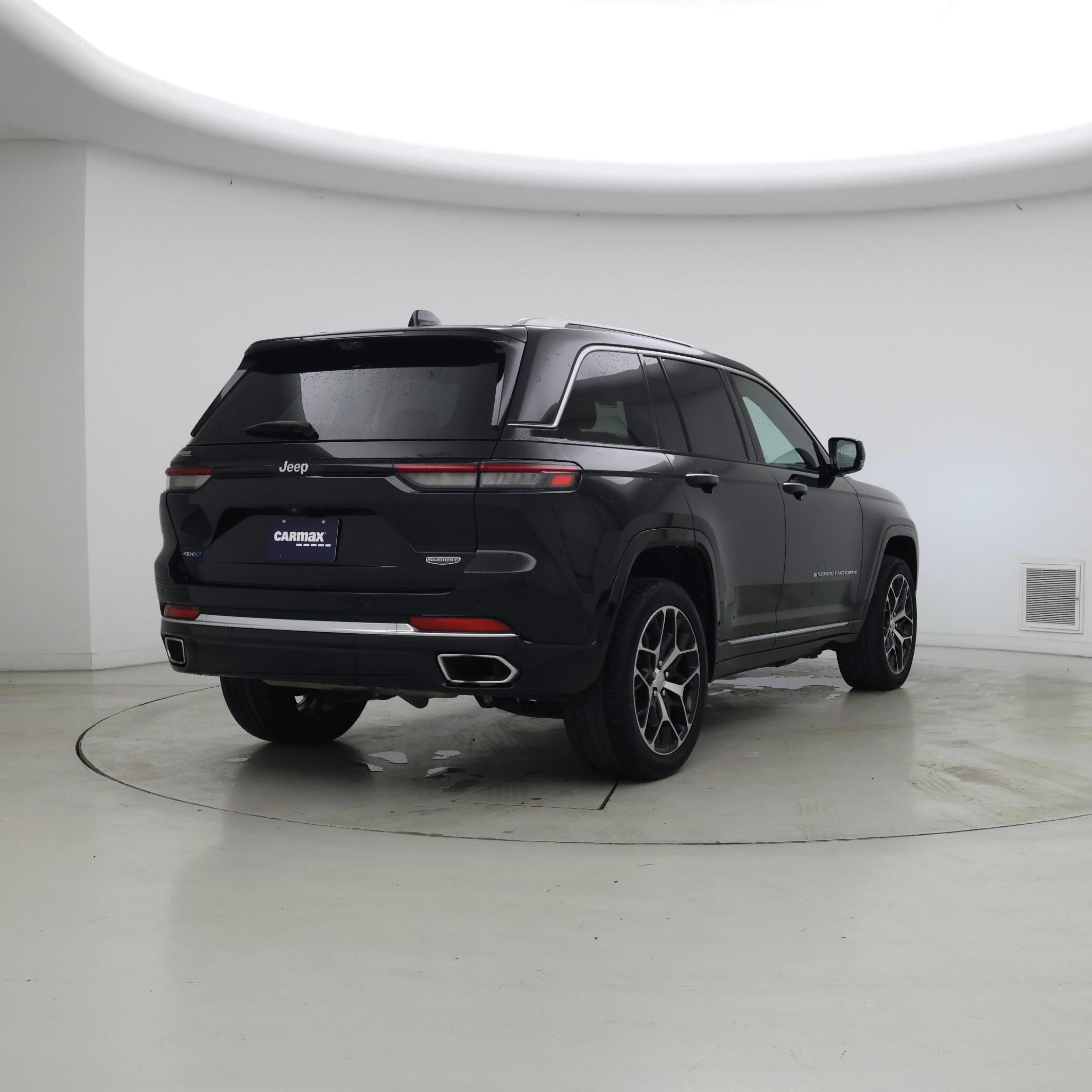Thumbnail: 2022 Jeep Grand Cherokee - 8
