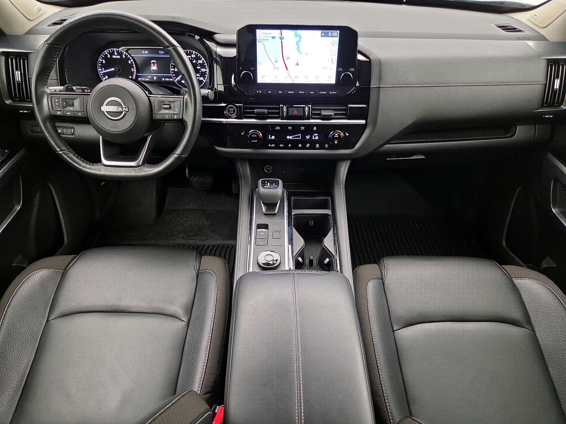 Thumbnail: 2023 Nissan Pathfinder - 9