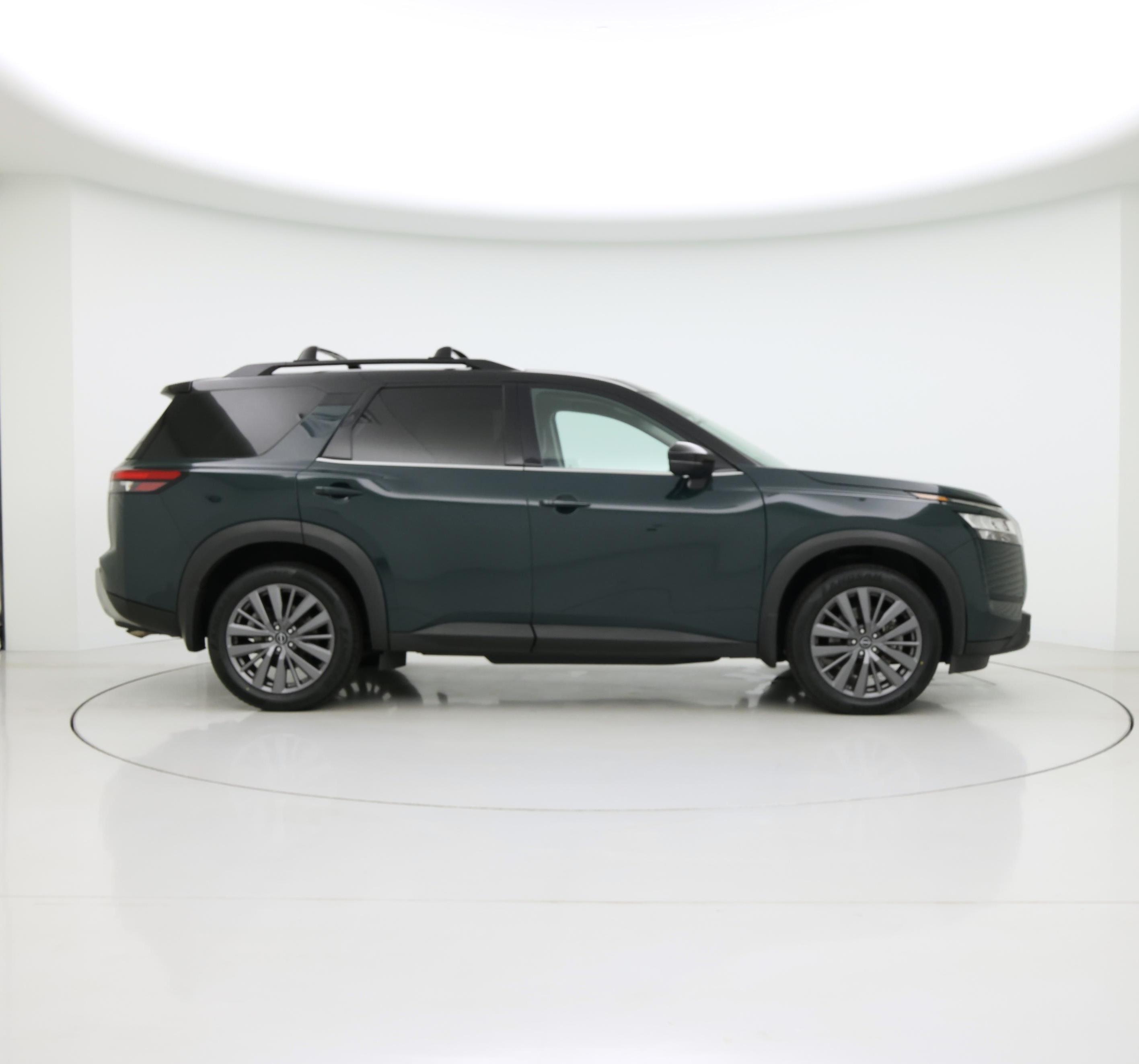Thumbnail: 2023 Nissan Pathfinder - 7