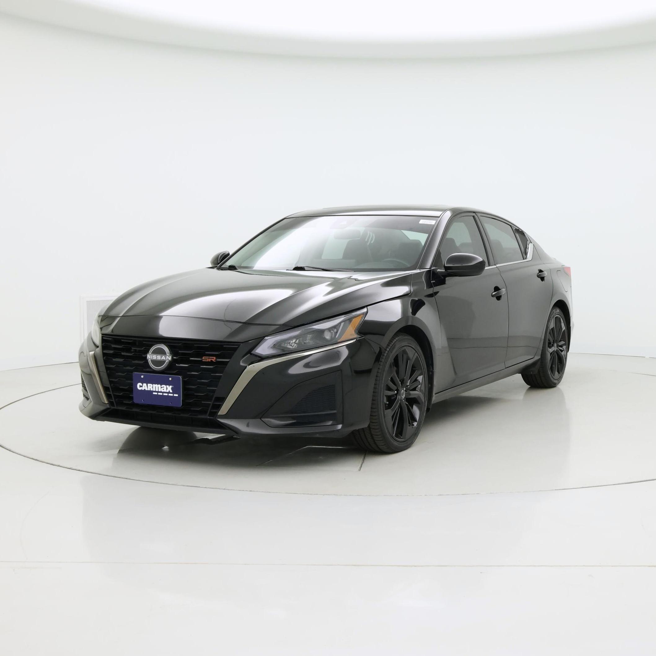 Thumbnail: 2023 Nissan Altima - 4