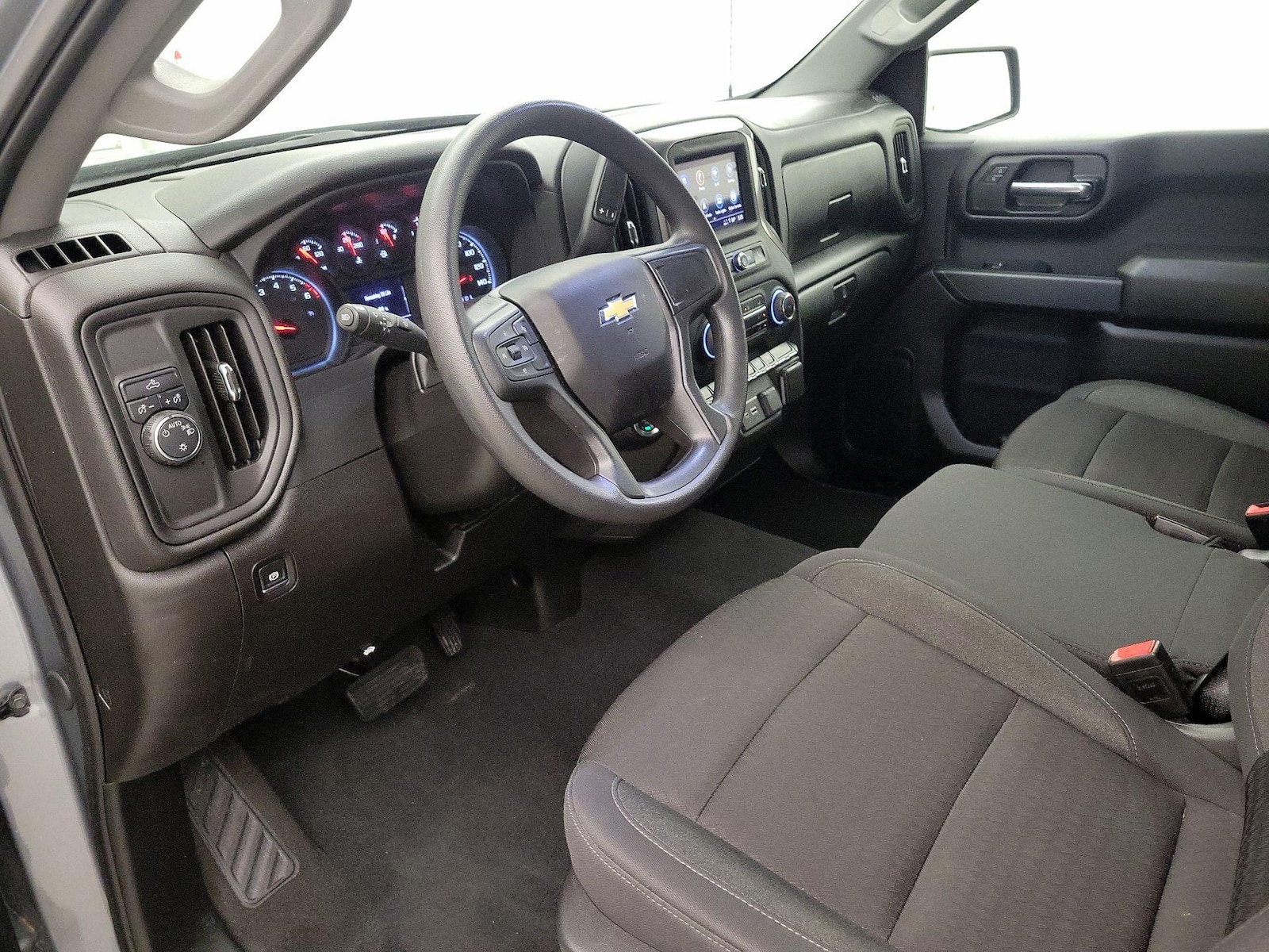2025 Chevrolet Silverado 1500 Custom - Photo 12