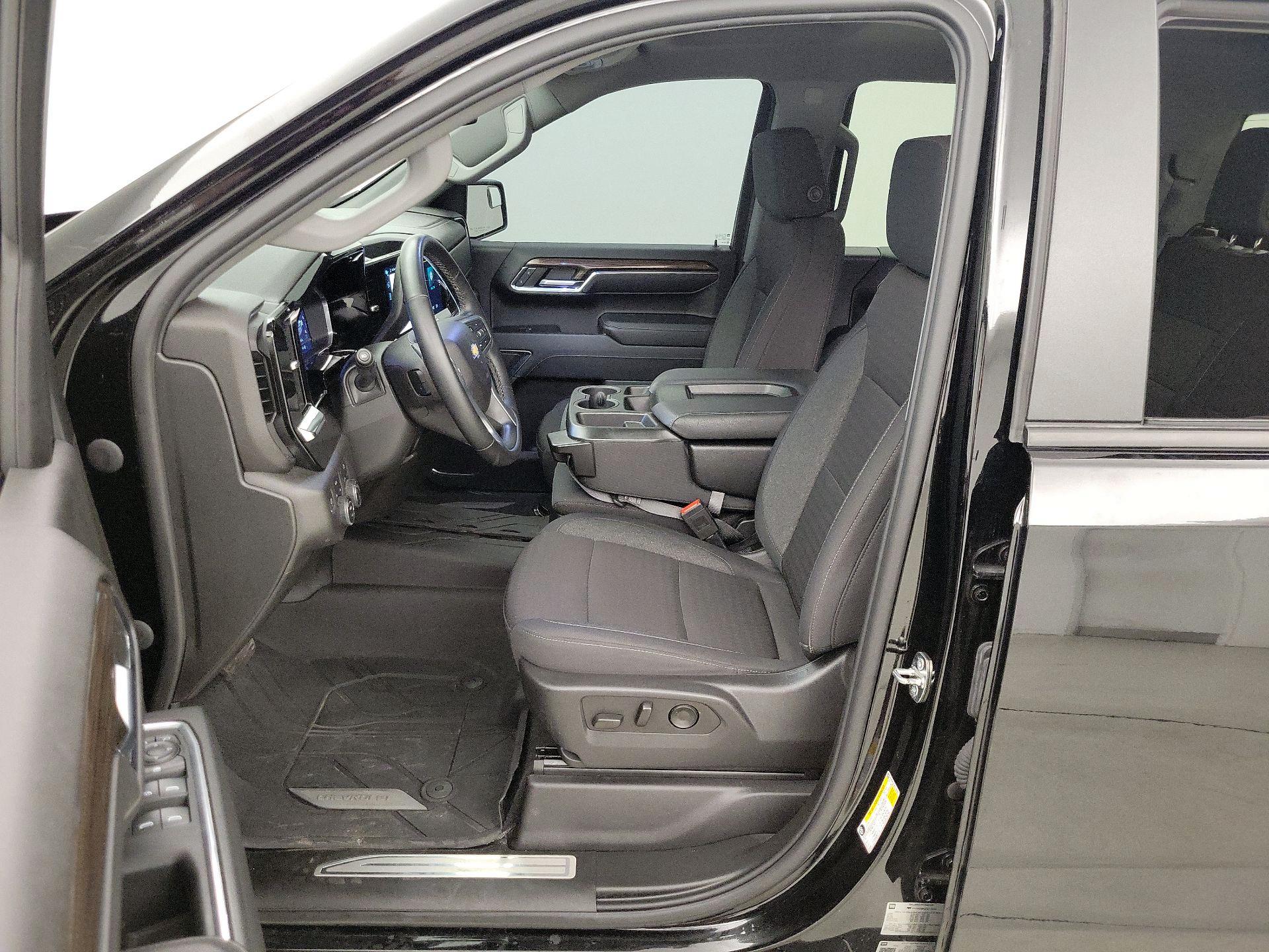 Thumbnail: 2024 Chevrolet Silverado 1500 - 11