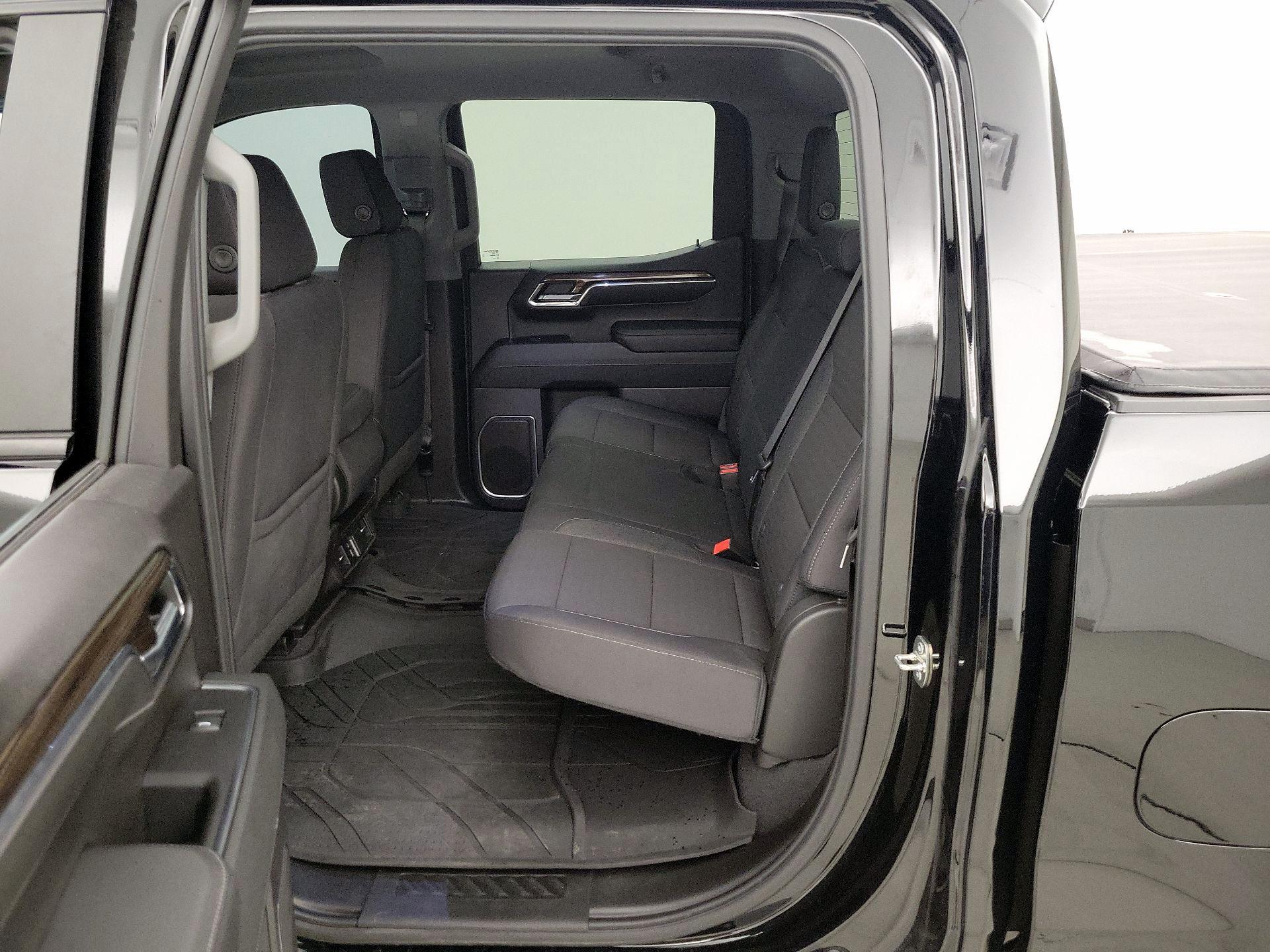 Thumbnail: 2024 Chevrolet Silverado 1500 - 20