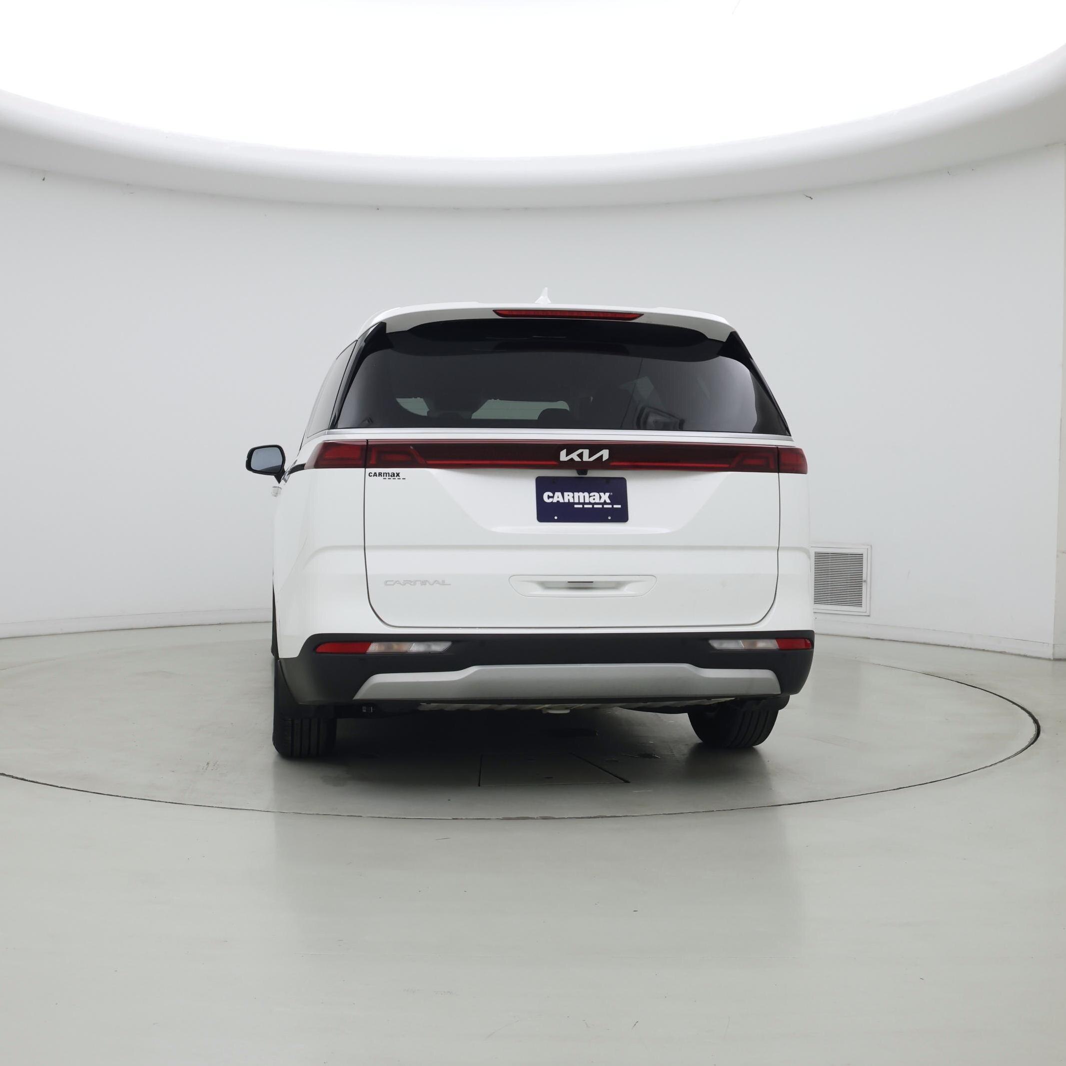 Thumbnail: 2024 Kia Carnival - 6
