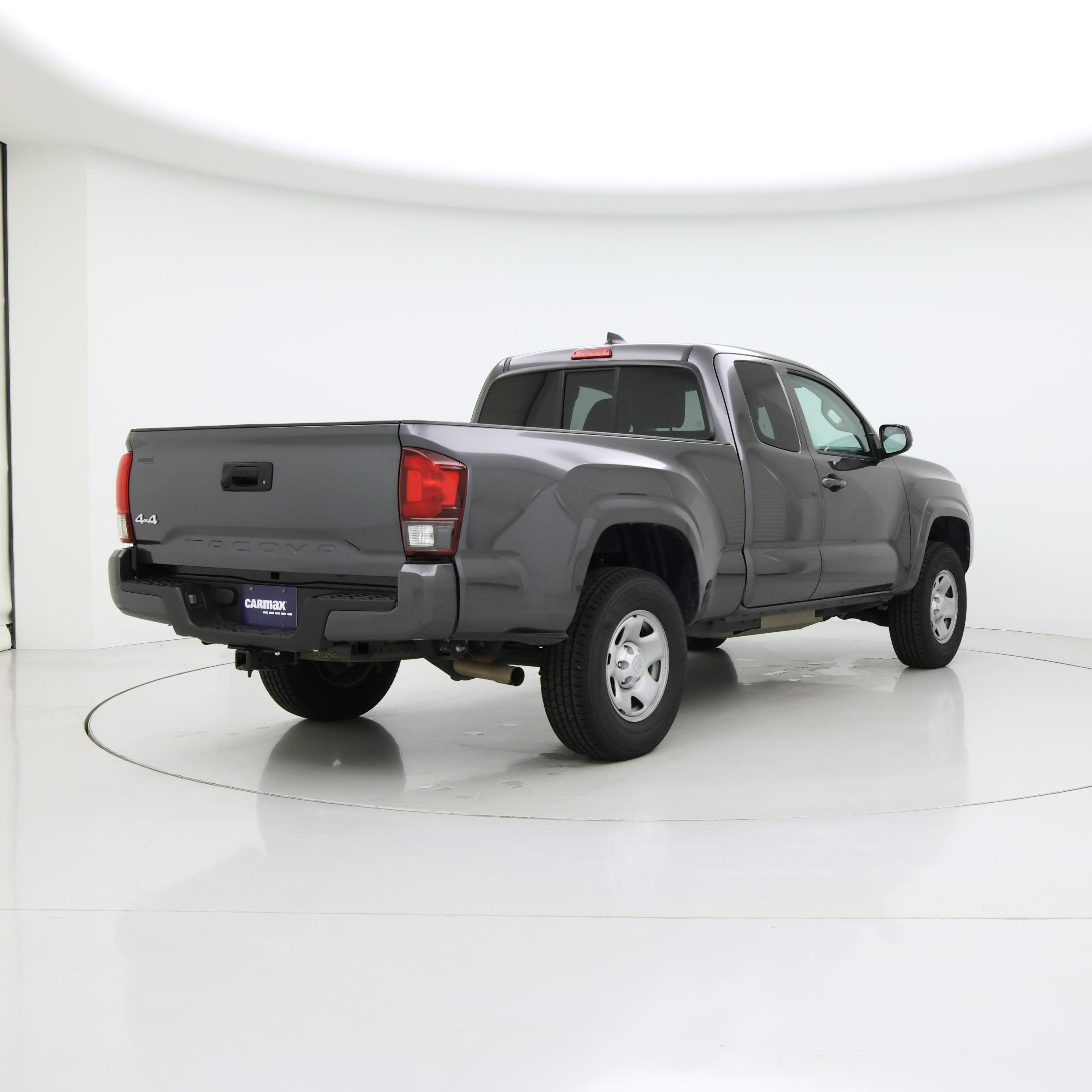 Thumbnail: 2022 Toyota Tacoma - 8