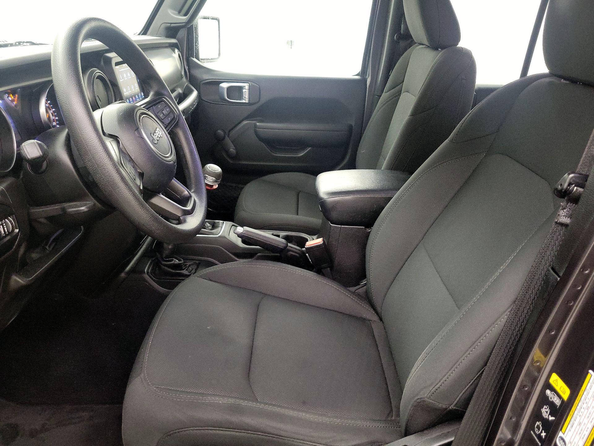 Thumbnail: 2022 Jeep Wrangler - 11