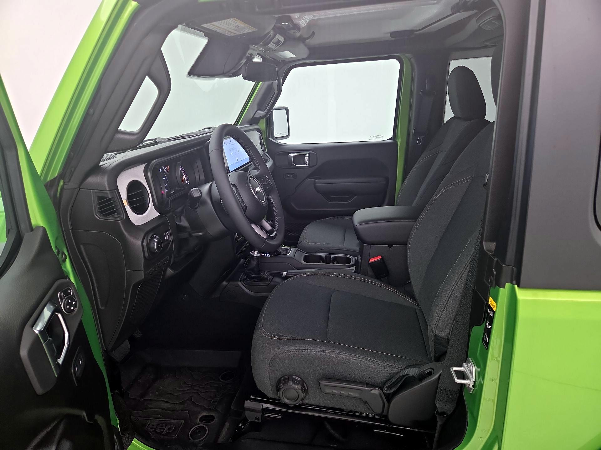 Thumbnail: 2025 Jeep Wrangler - 11
