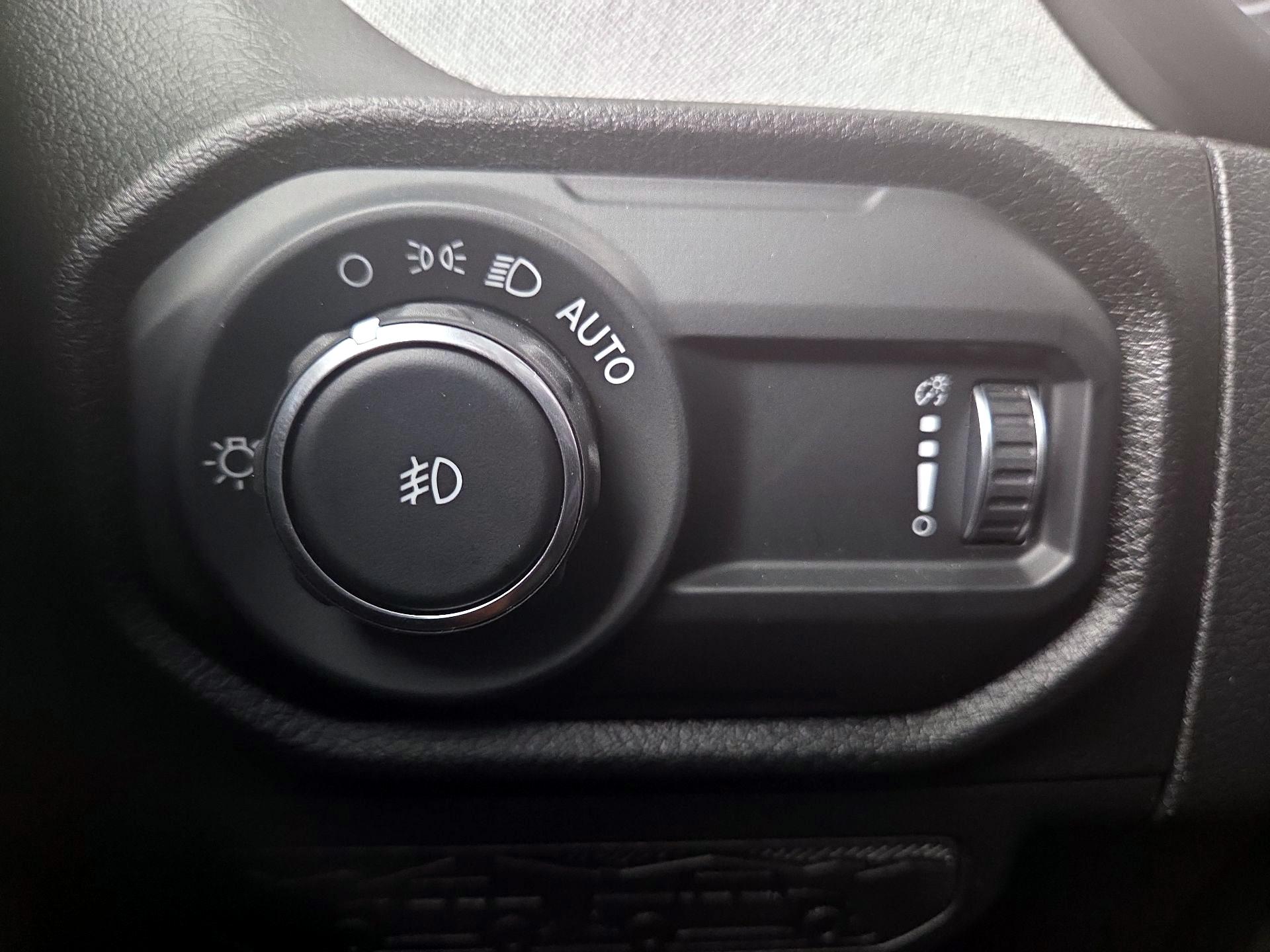 Thumbnail: 2025 Jeep Wrangler - 13