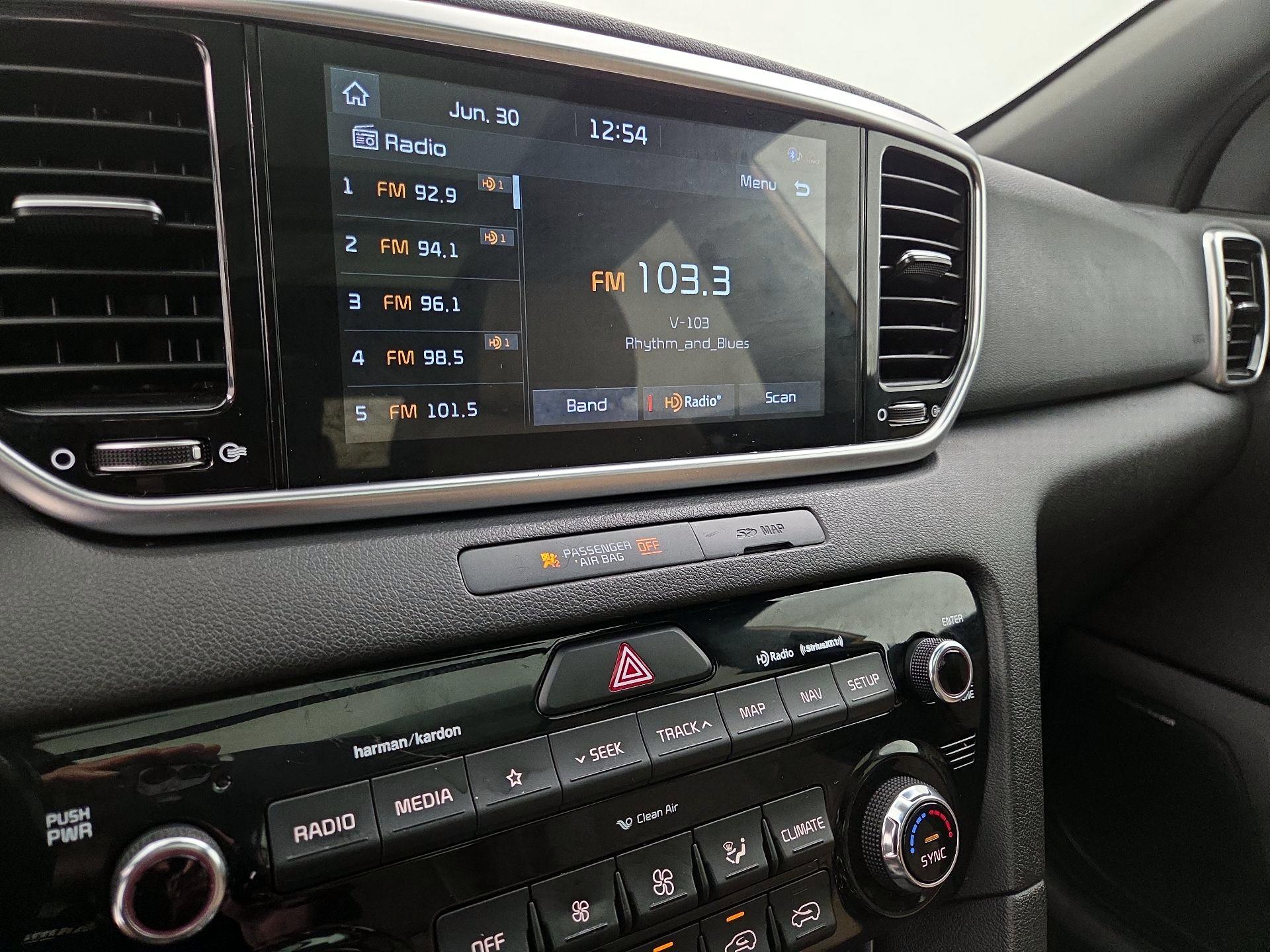 Thumbnail: 2020 Kia Sportage - 16