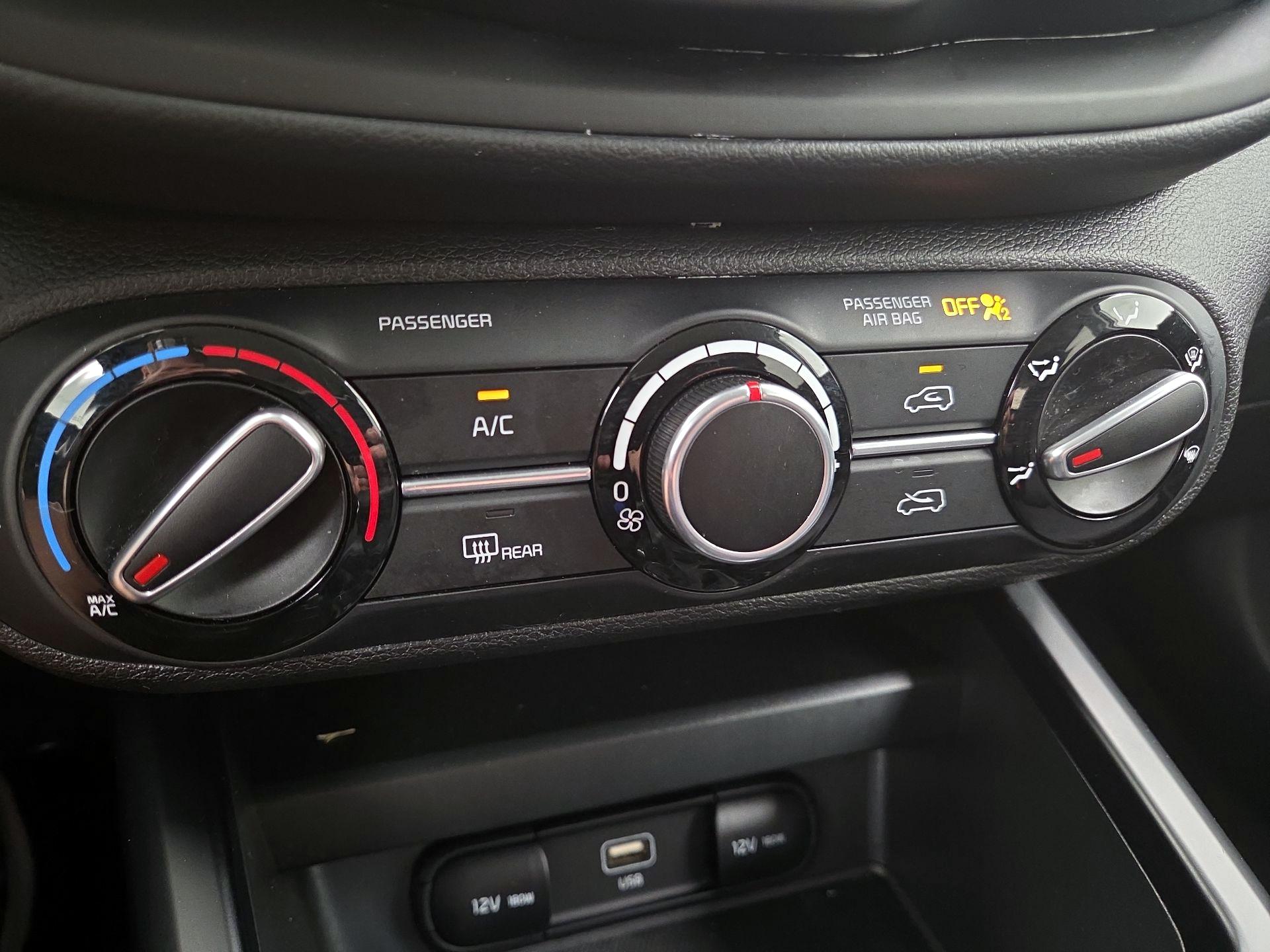 Thumbnail: 2025 Kia Soul - 16