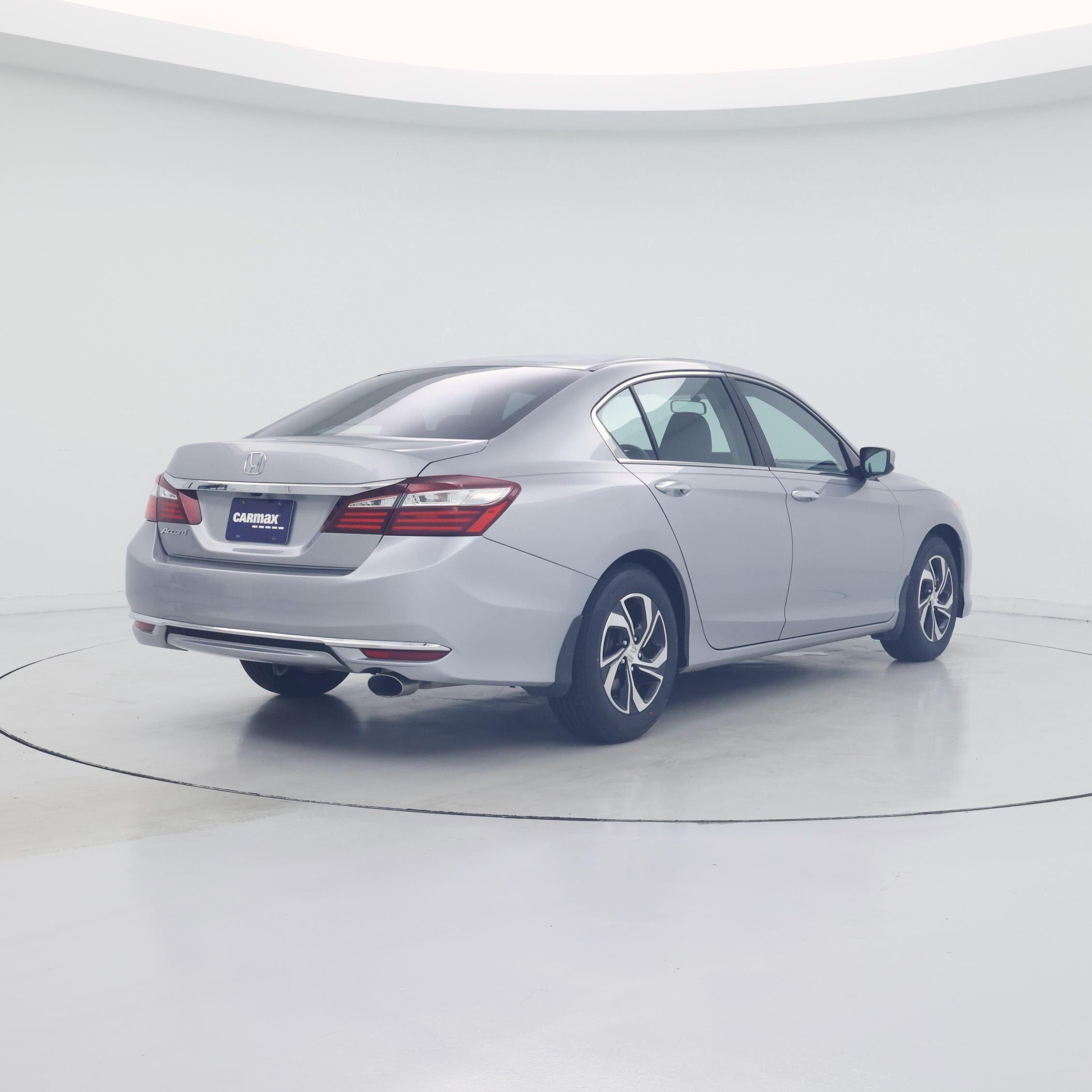 Thumbnail: 2016 Honda Accord - 8