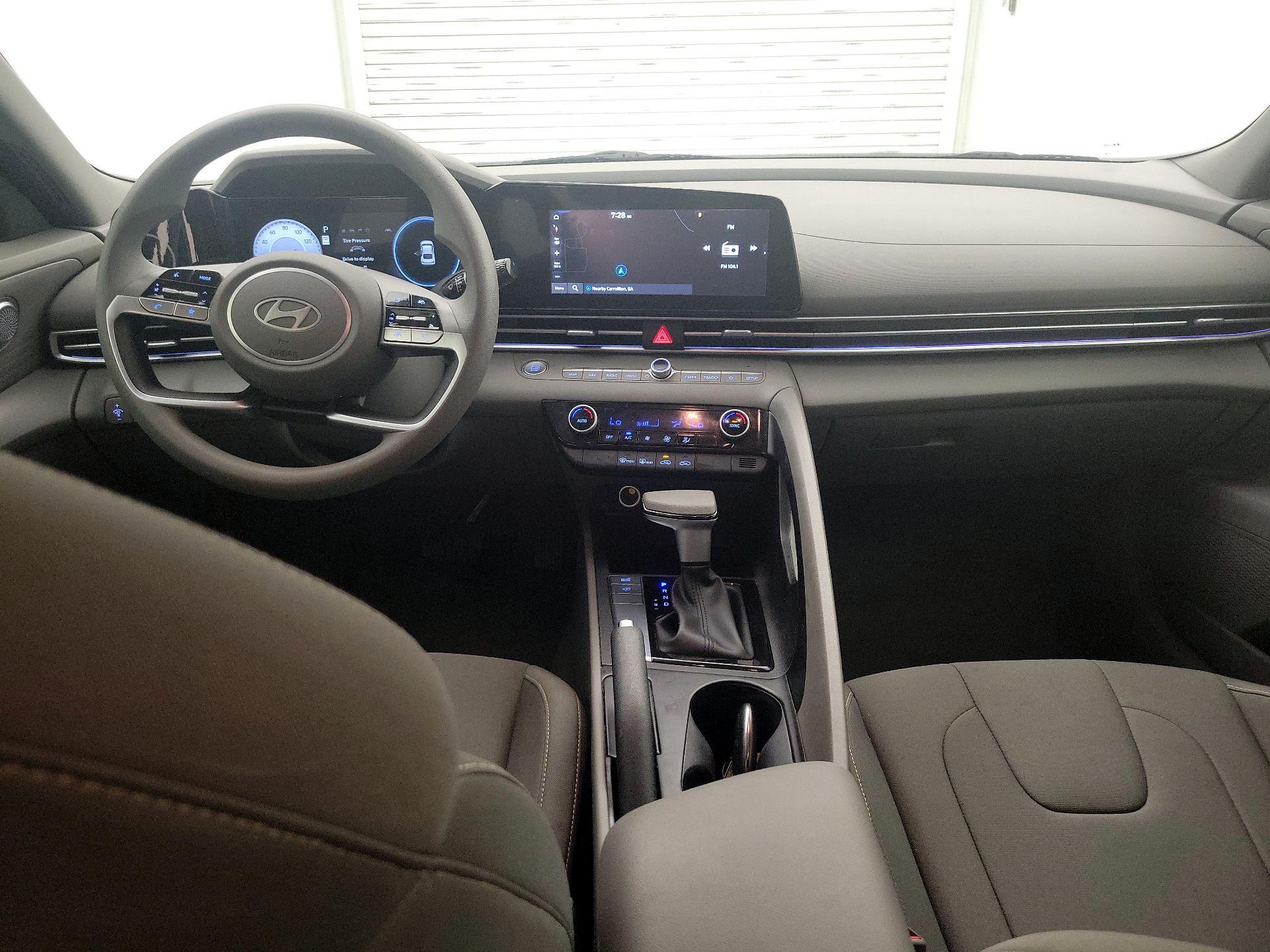 Thumbnail: 2024 Hyundai Elantra - 9