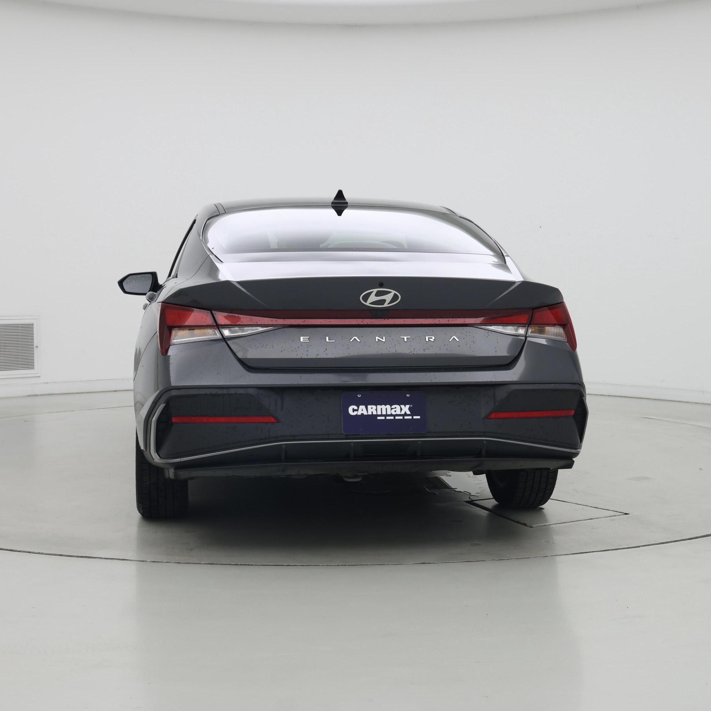 Thumbnail: 2024 Hyundai Elantra - 6