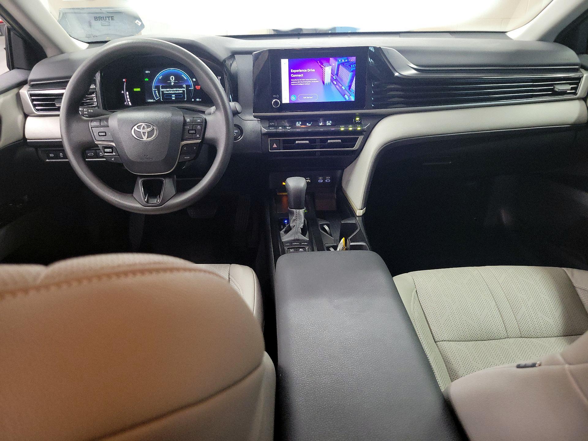 Thumbnail: 2025 Toyota Camry - 9