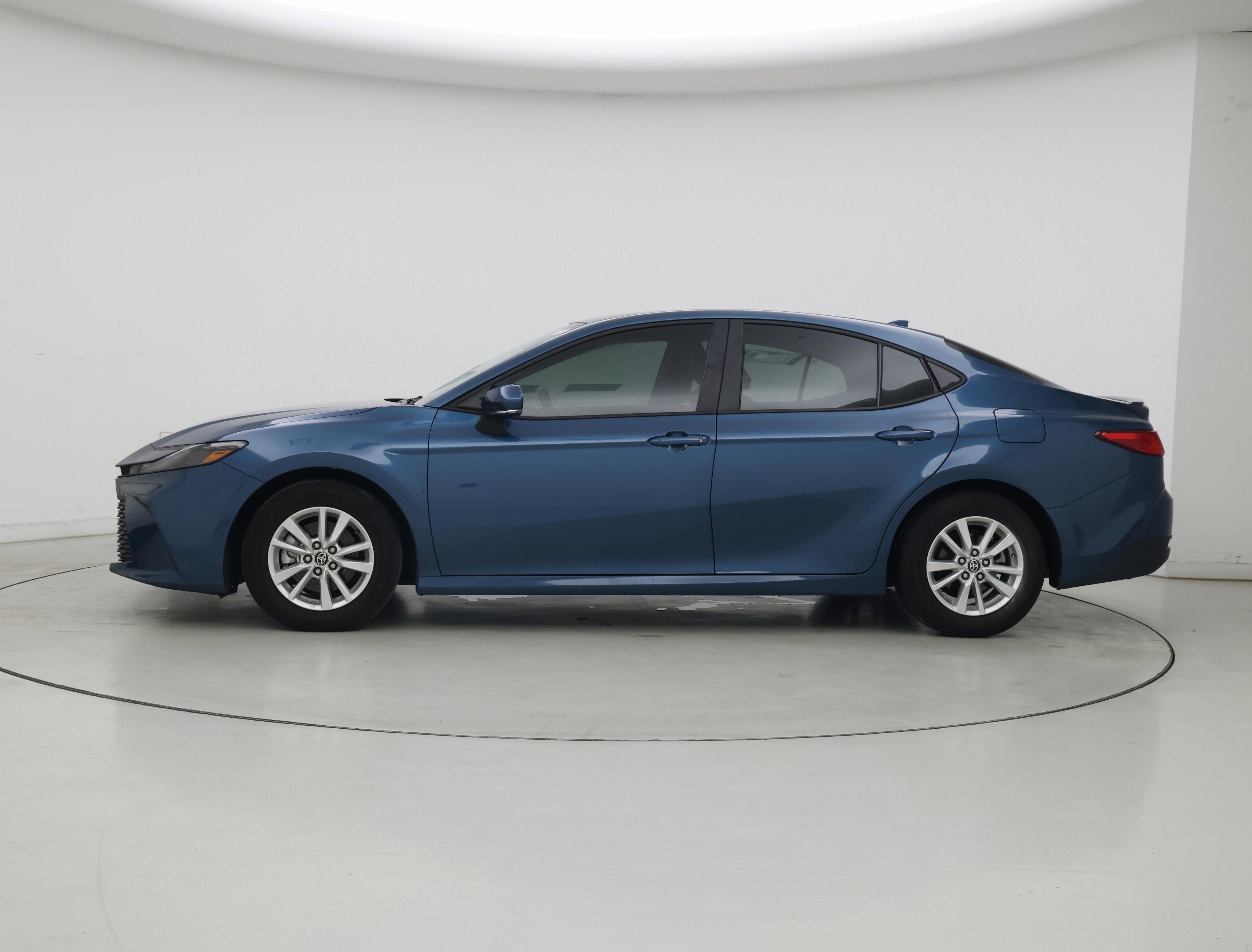Thumbnail: 2025 Toyota Camry - 3