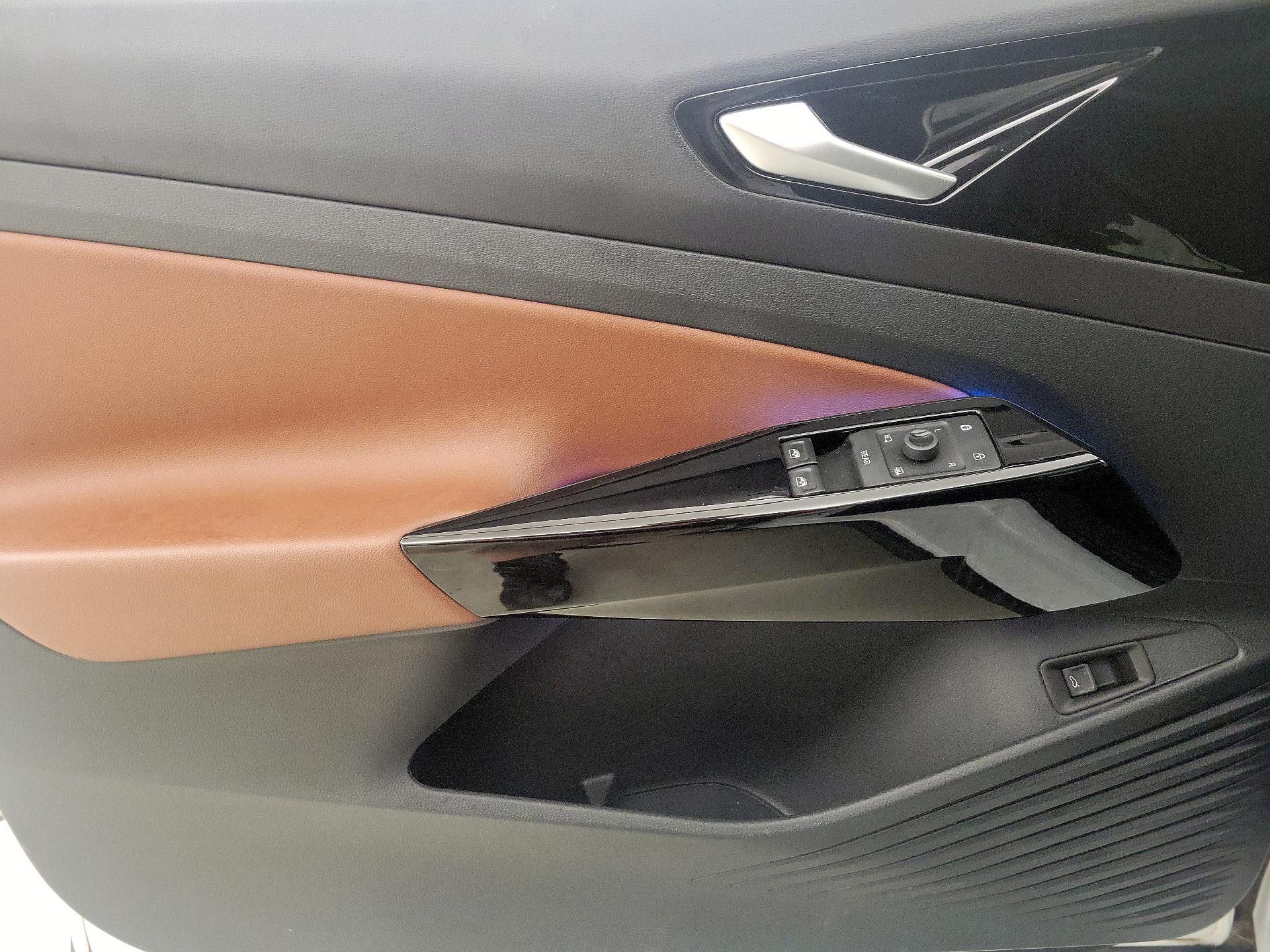 Thumbnail: 2021 Volkswagen ID.4 - 12