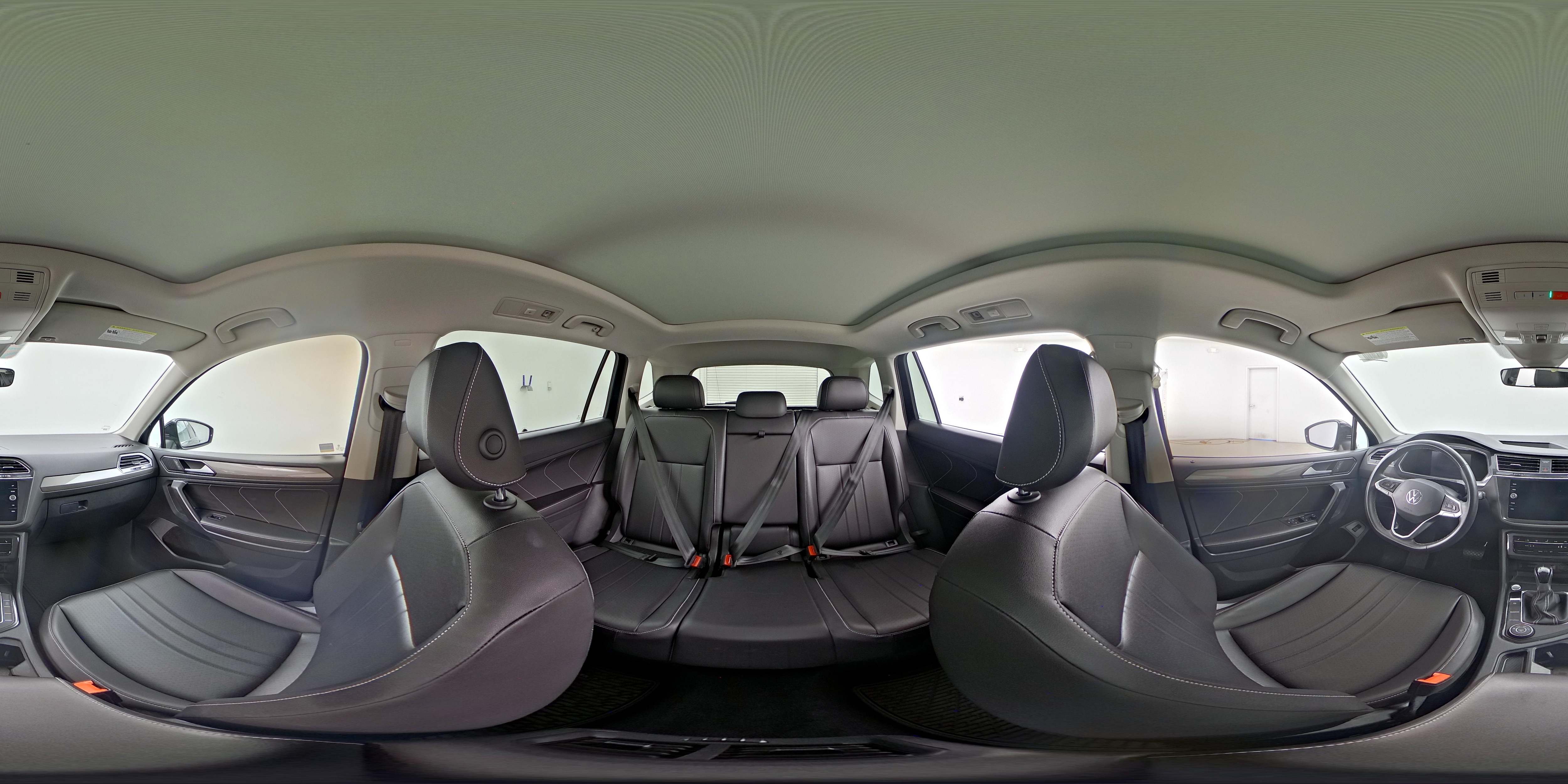 2022 Volkswagen Tiguan SE - Photo 26
