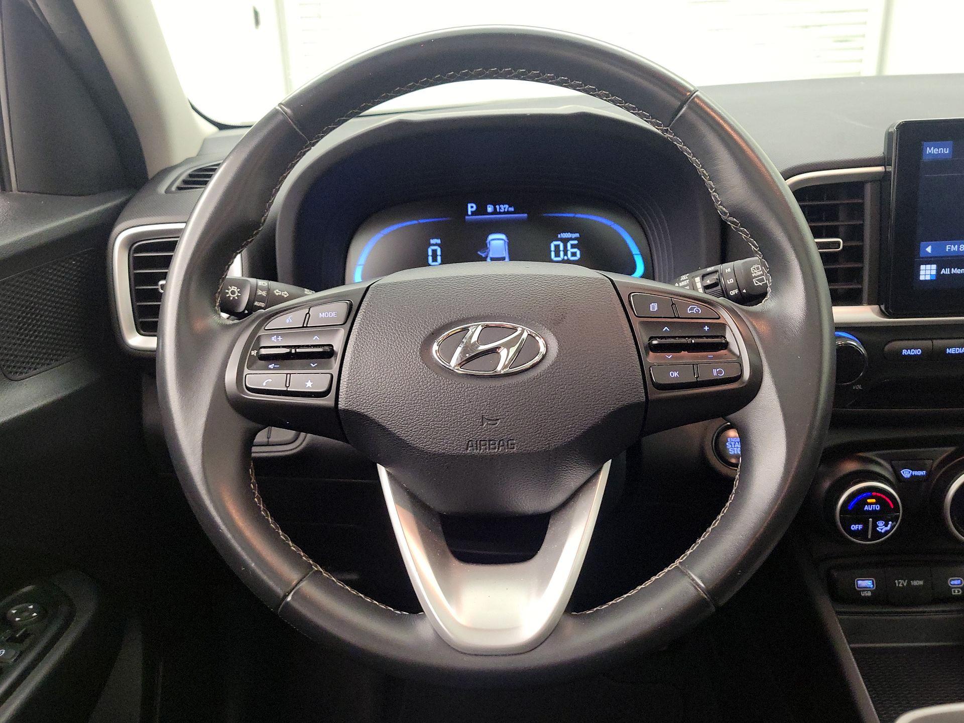 Thumbnail: 2024 Hyundai Venue - 10