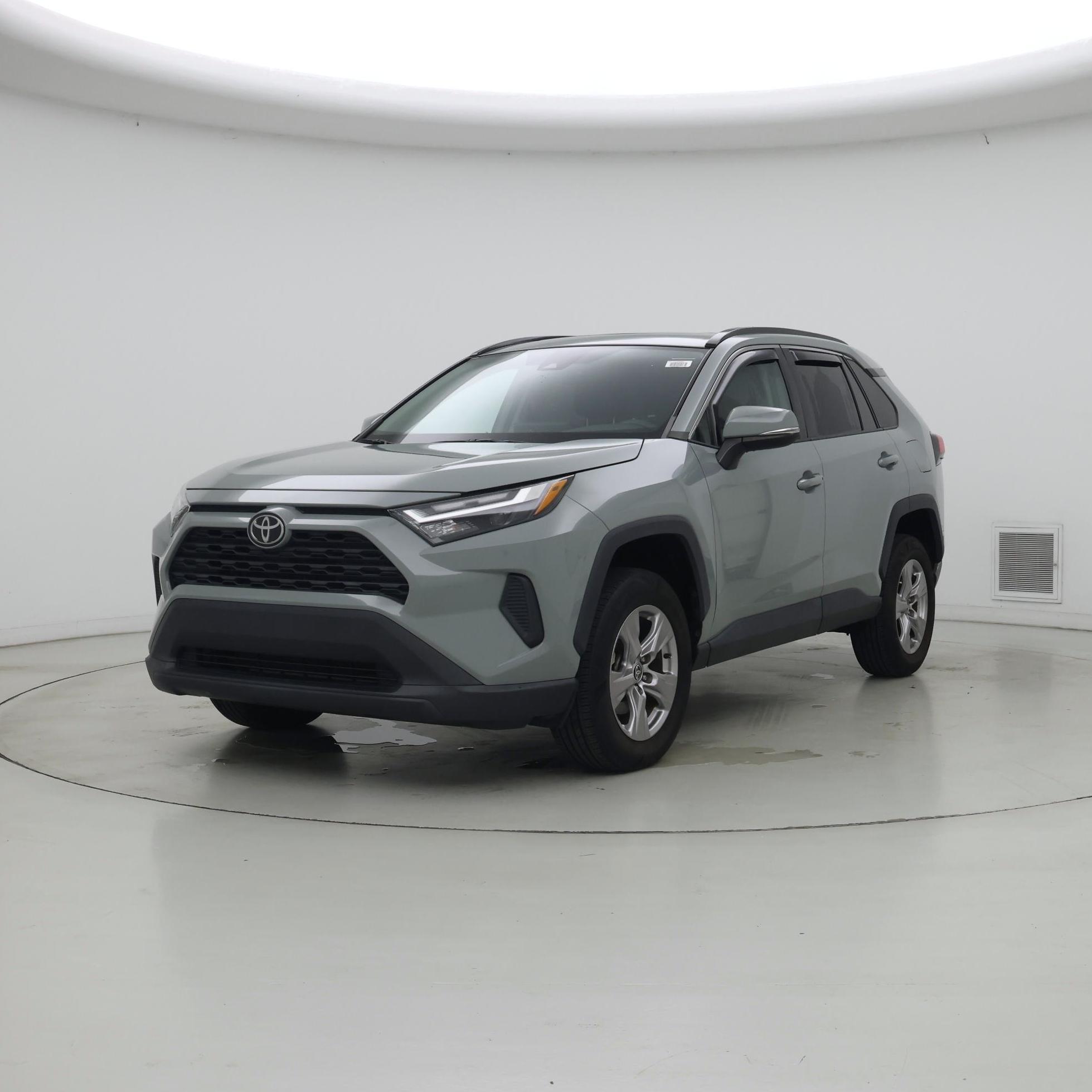 Thumbnail: 2022 Toyota RAV4 - 4